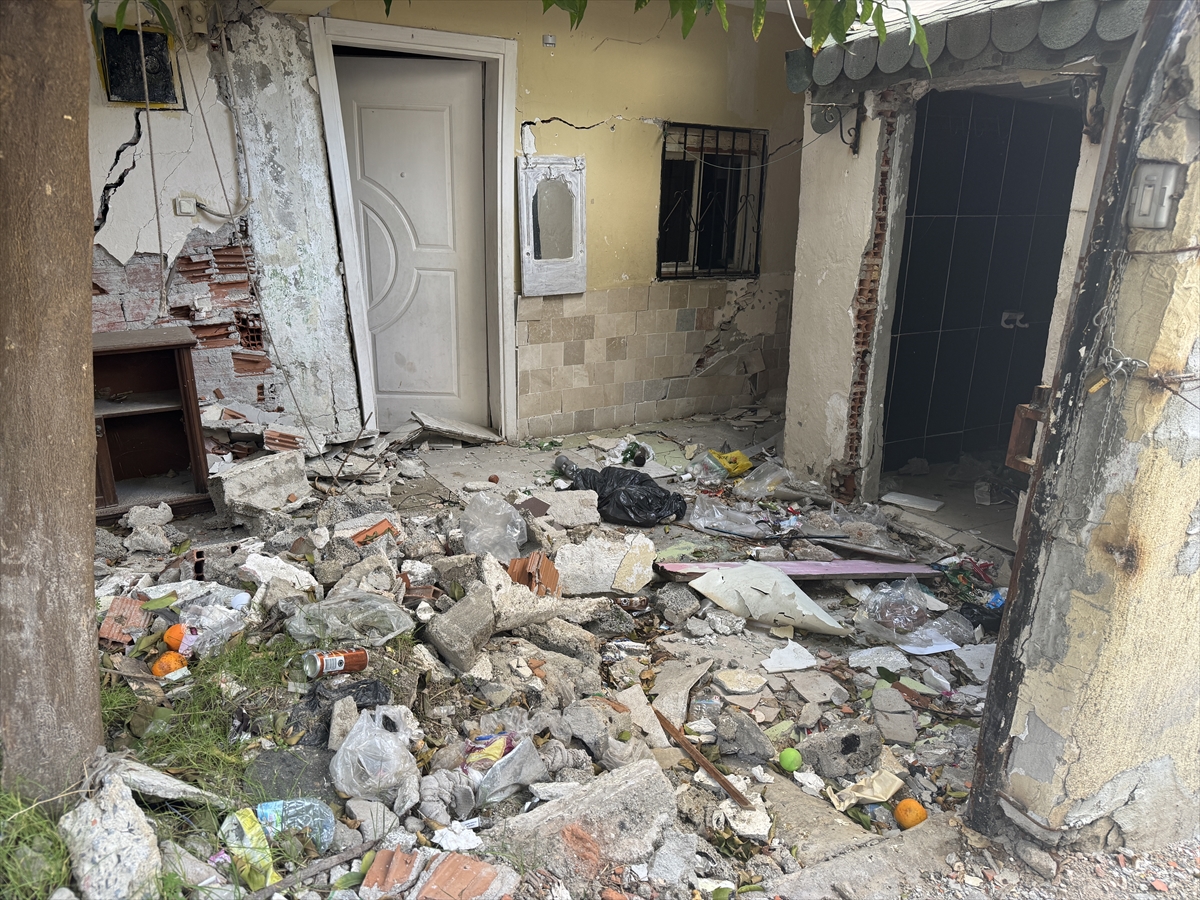 A A 20251121 39767572 39767570 I Z M I R D E T U N E L C A L I S M A L A R I N E D E N I Y L E H A S A R A L A N E V L E R I N T A H L I Y E S I S I R A S I N D A T A R T I S M A C I K T I