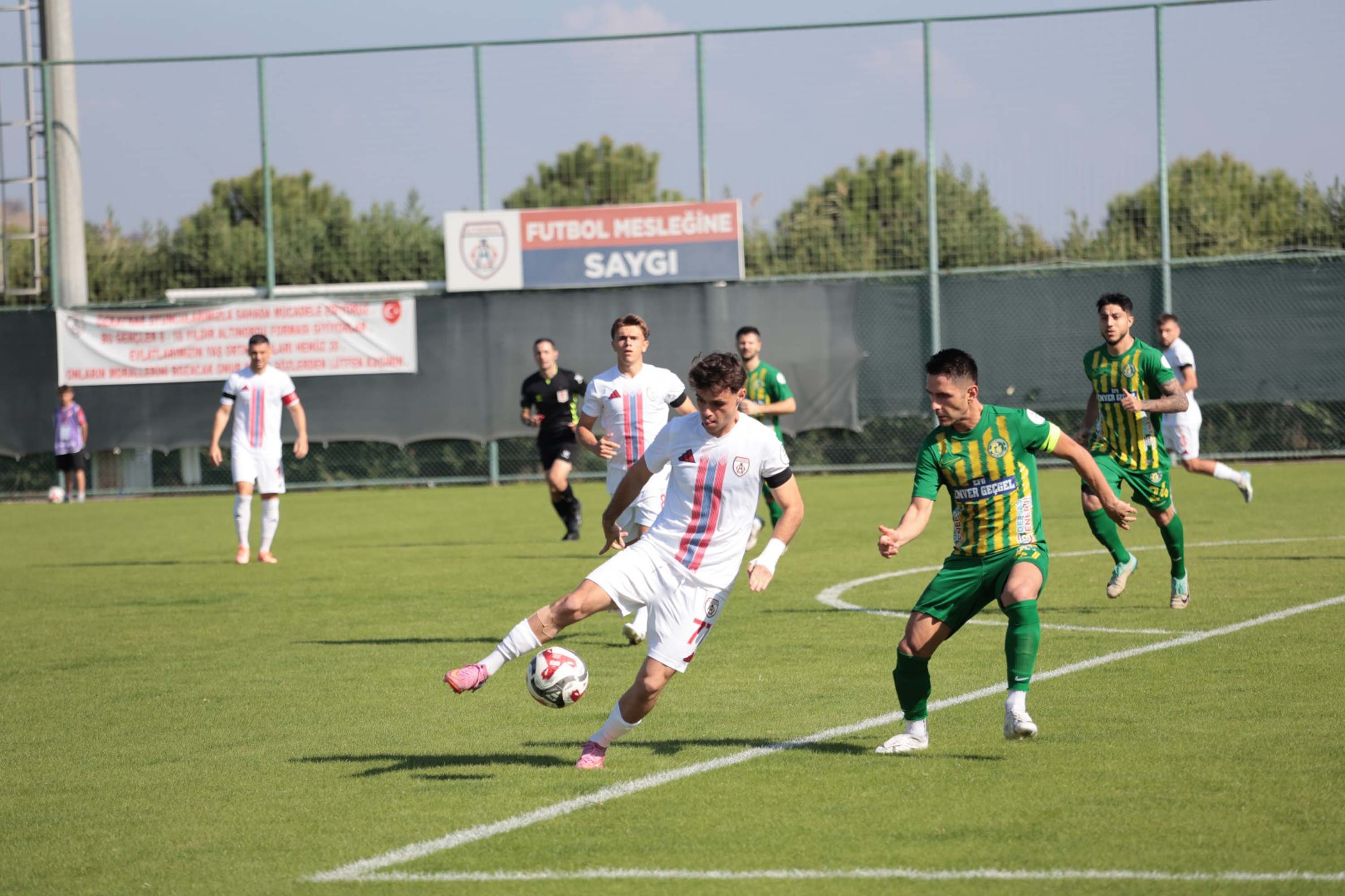 A L T I N O R D U S A N L I U R F A S P O R F O T O G R A F L A R 1005156 298252