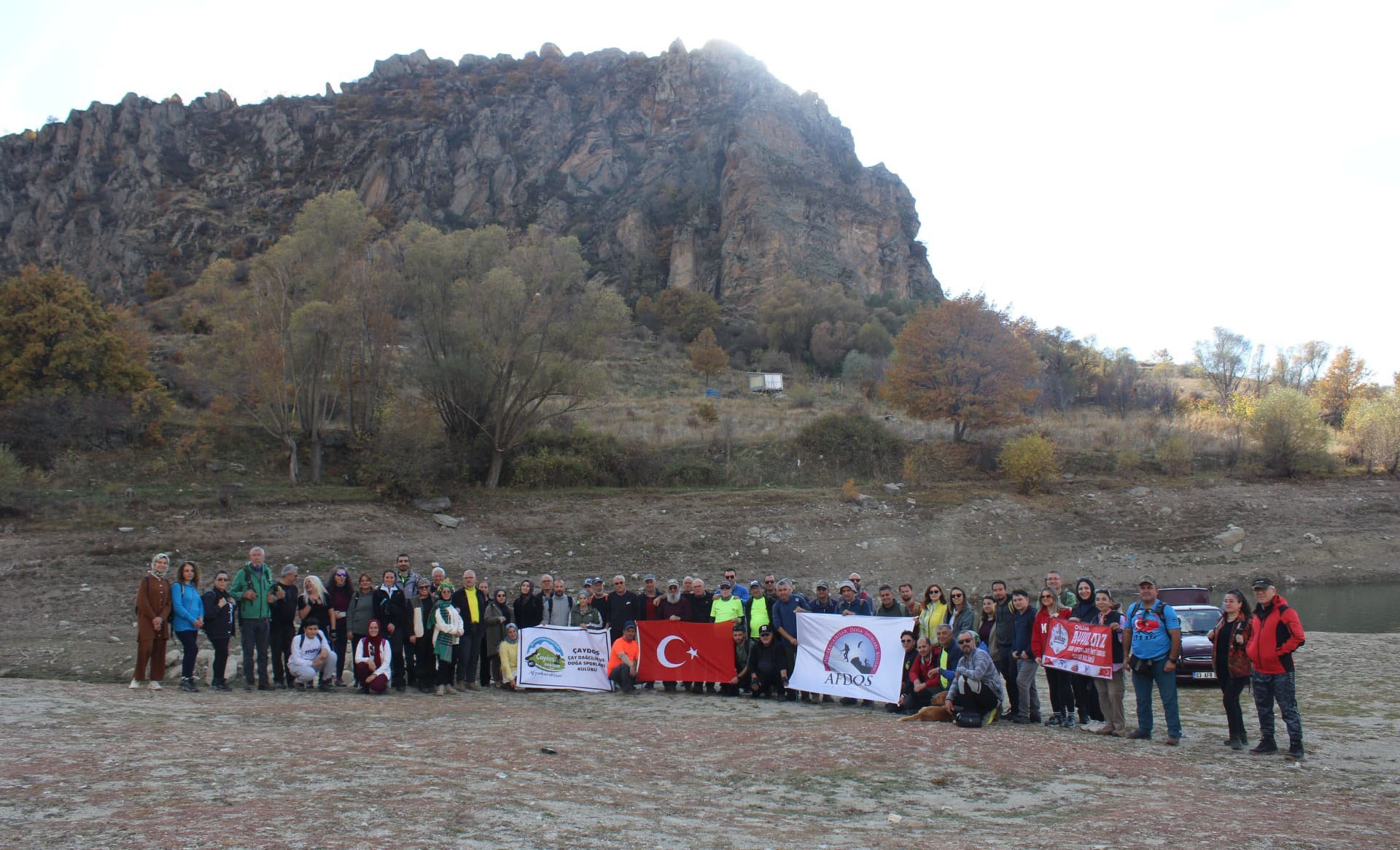 A T A T U R K I C I N Y U R U D U L E R 1007523 298909