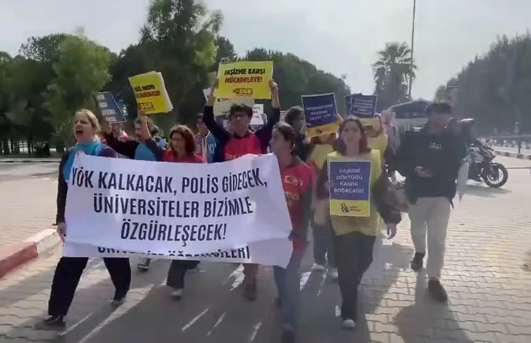 Ekran Görüntüsü 2025 11 06 211351