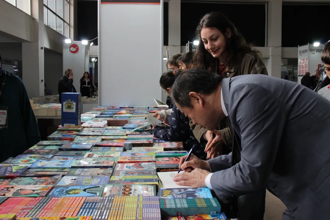 Faylar Uykuya Gecmiyor Moriwakiden Bolgeye Deprem Uyarisi 3266477 202511261822 2