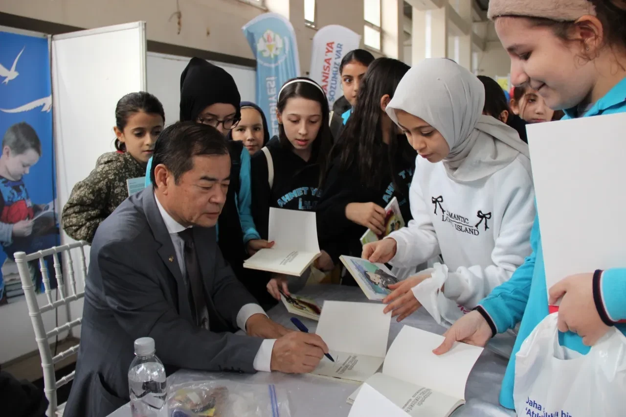 Faylar Uykuya Gecmiyor Moriwakiden Bolgeye Deprem Uyarisi 3266477 202511261822 3