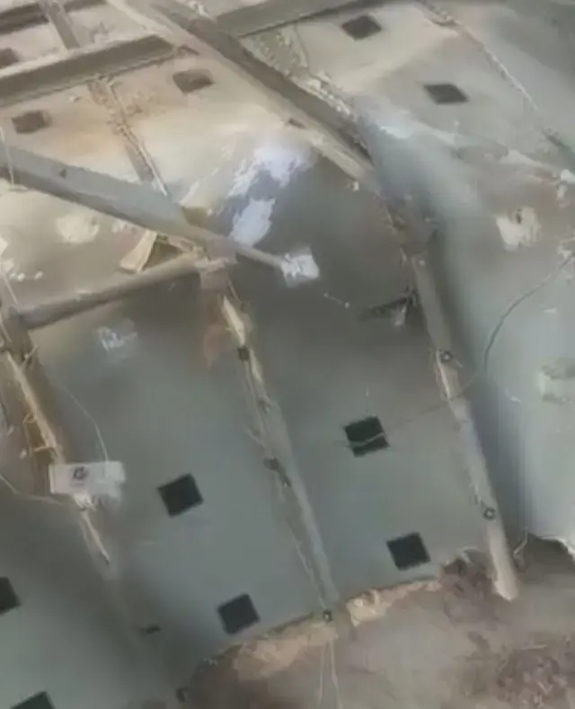 Gurcistan Da Dusen Askeri Kargo Ucaginin 19244009 9703 M