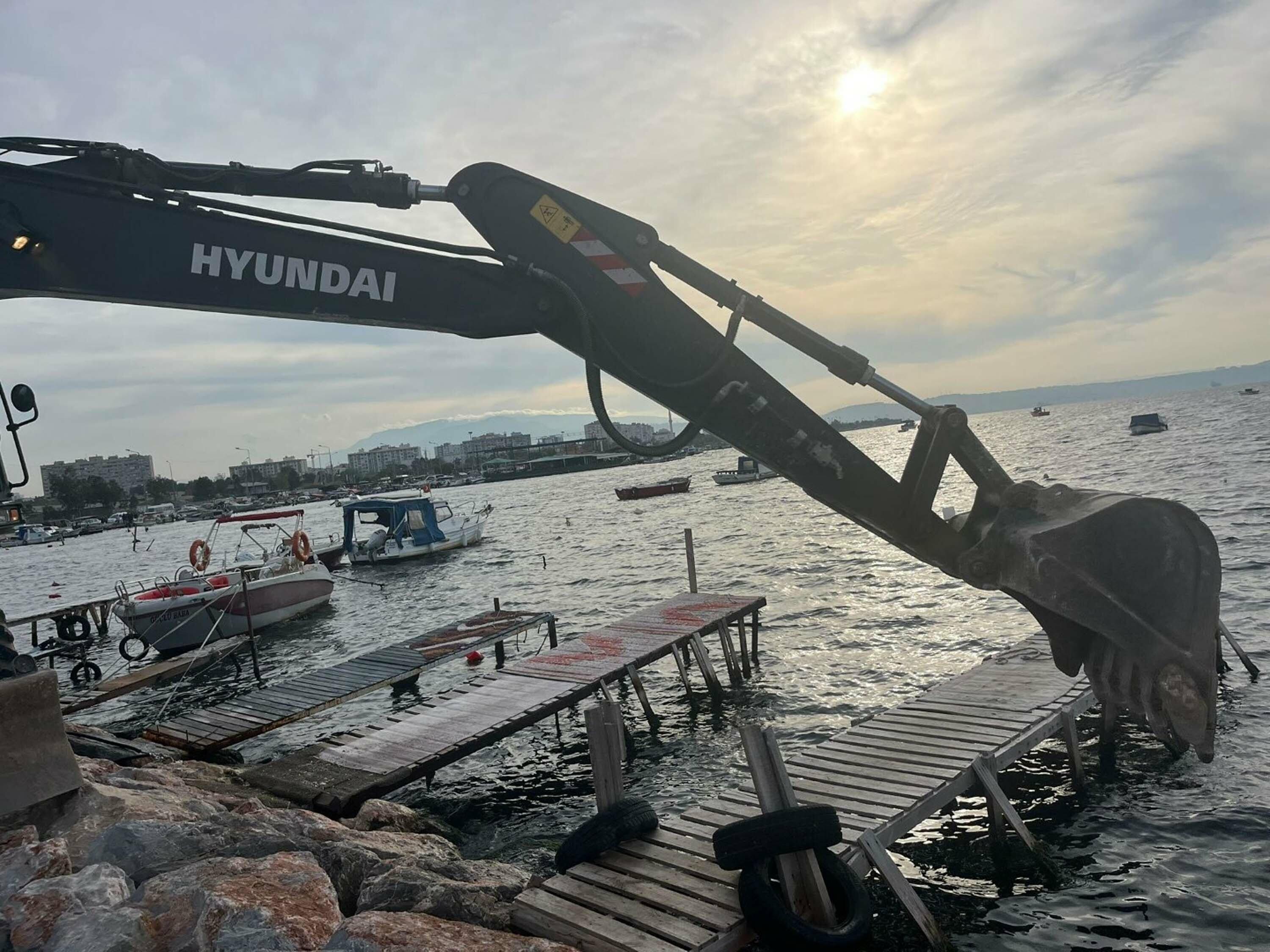 K A C A K B A R I N A K V E I S K E L E L E R Y I K I L D I T E K N 1022456 303400