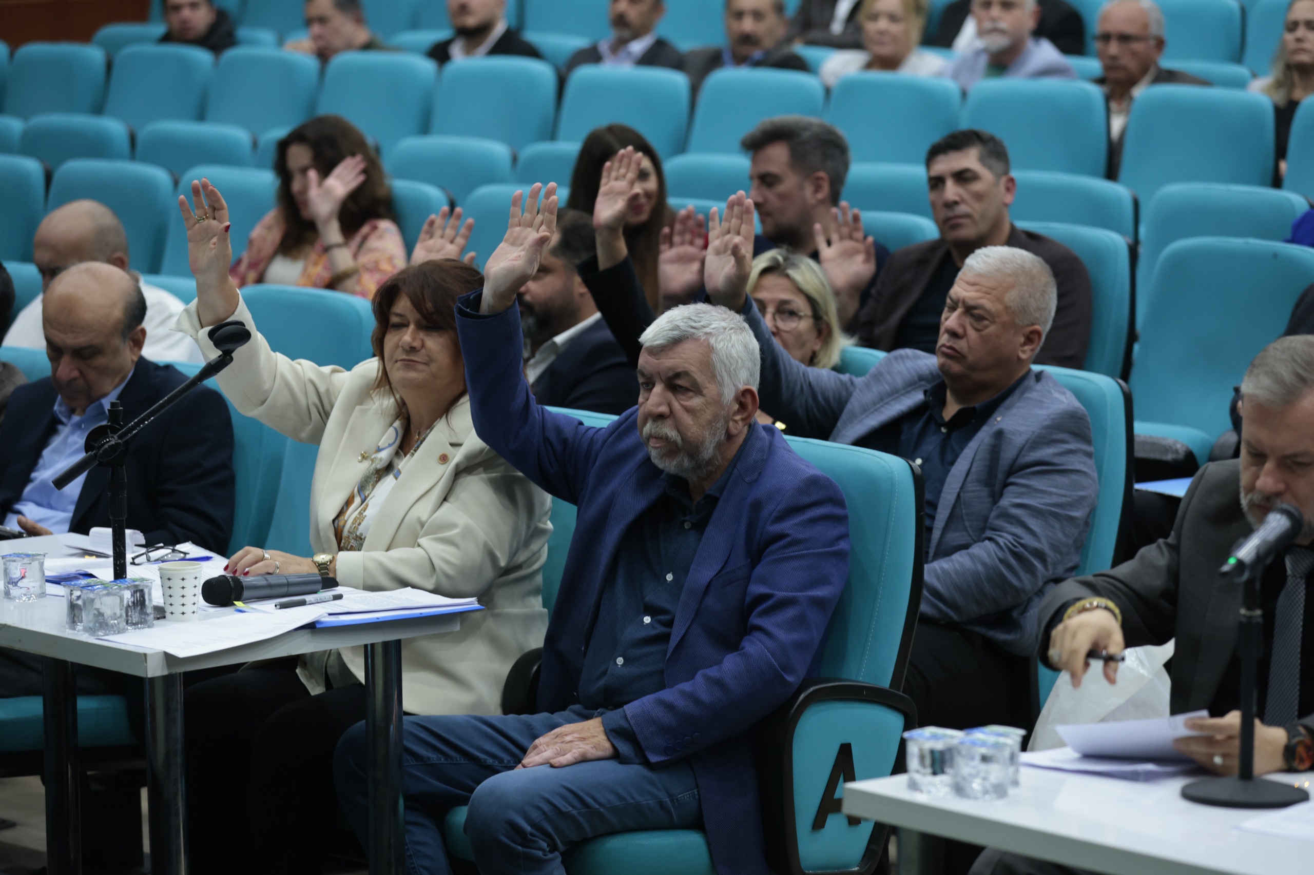 Konak Belediye Meclisi Kasım Ayı Ilk Toplantısını Gerçekleştirdi (3)