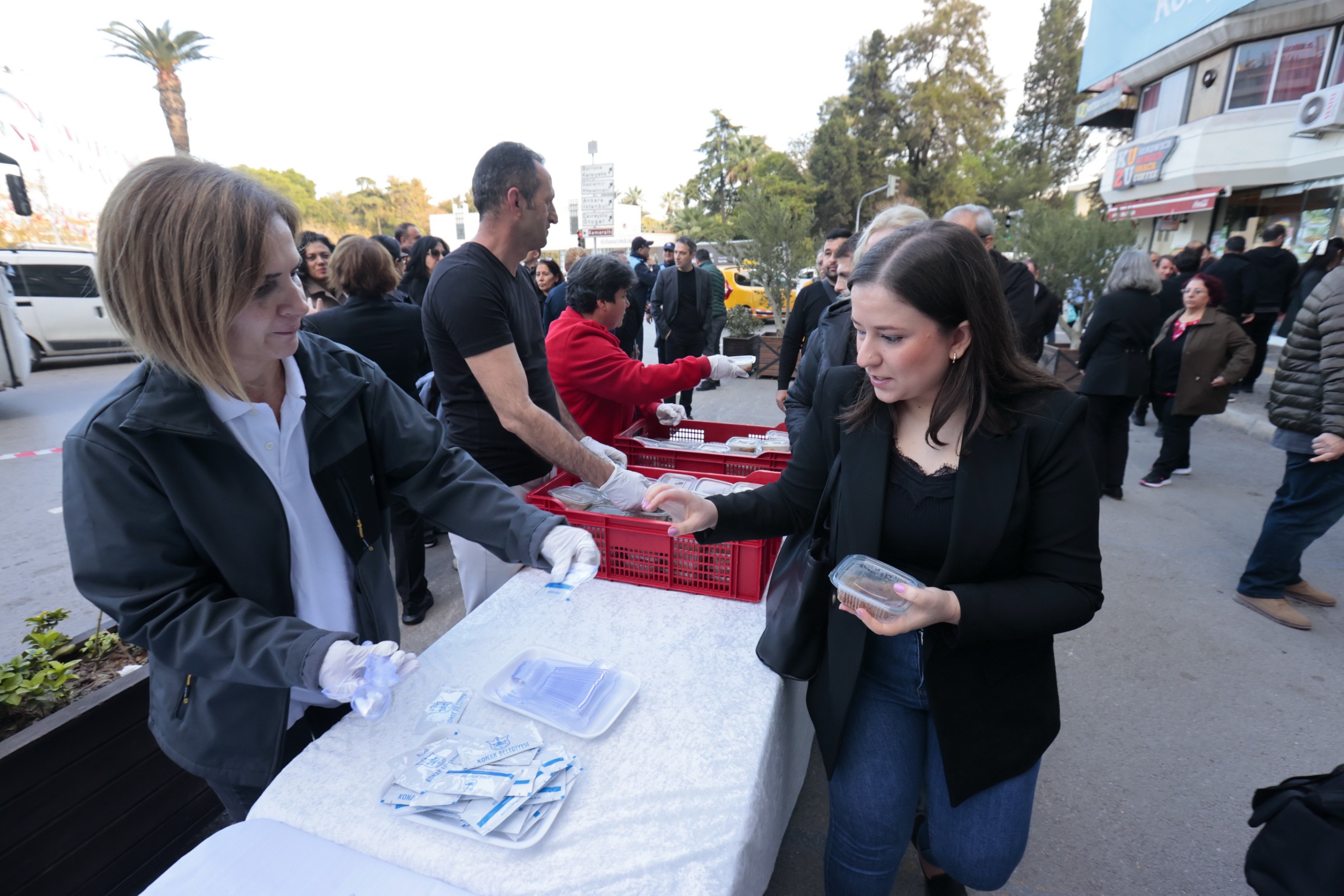 Konak’ta Atatürk Sonsuz Özlem Ve Saygıyla Anıldı (4)