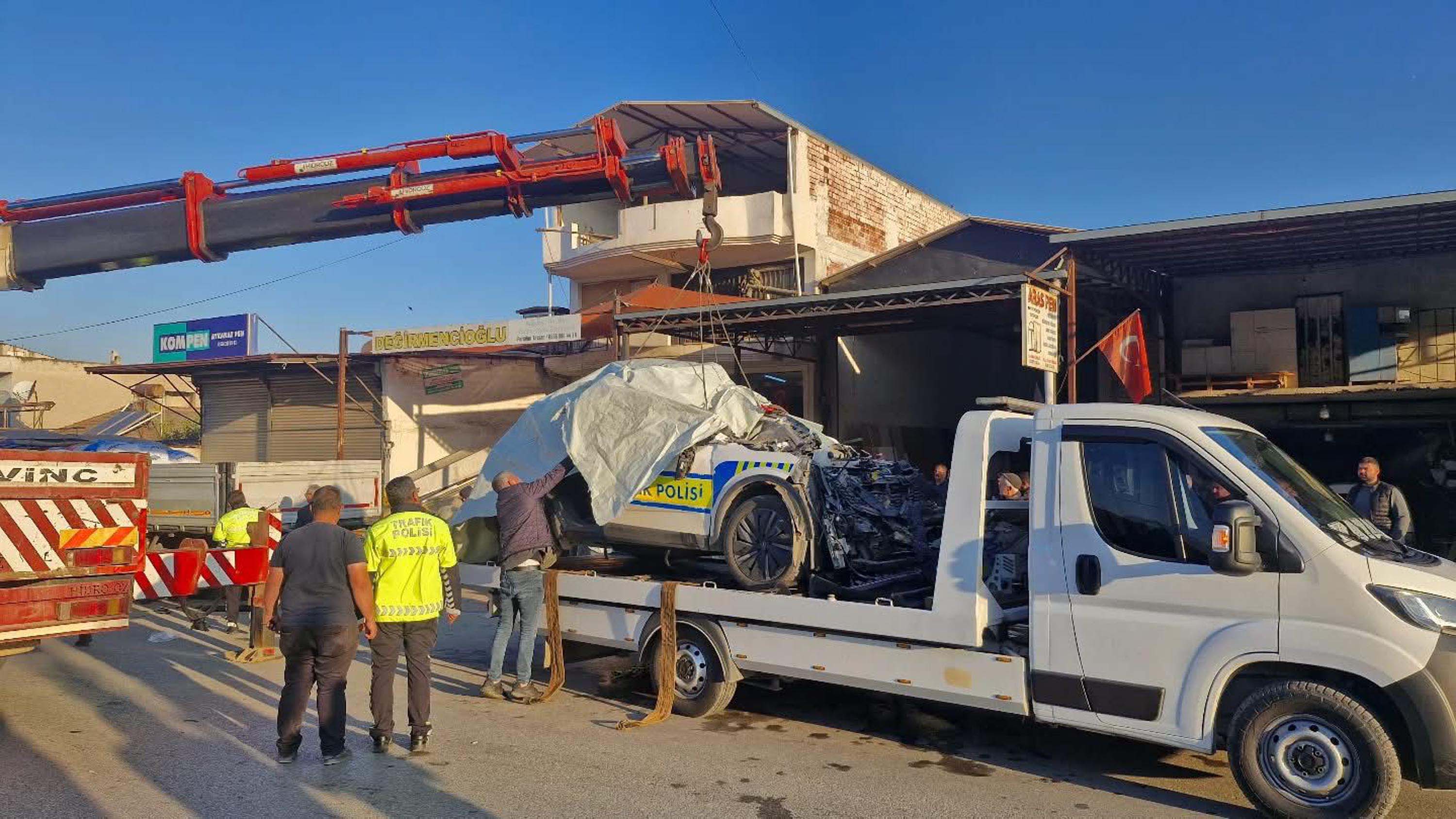 M A N I S A D A P O L I S I N S E H I T O L D U G U K A Z A K A M E 1018038 302028