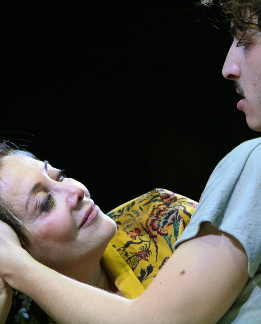 Sizin En Beğendiğiniz Tilbe Saran Performansı Hangisiydi #Unutulmazperformans ⏳1. Afife (2024)2.