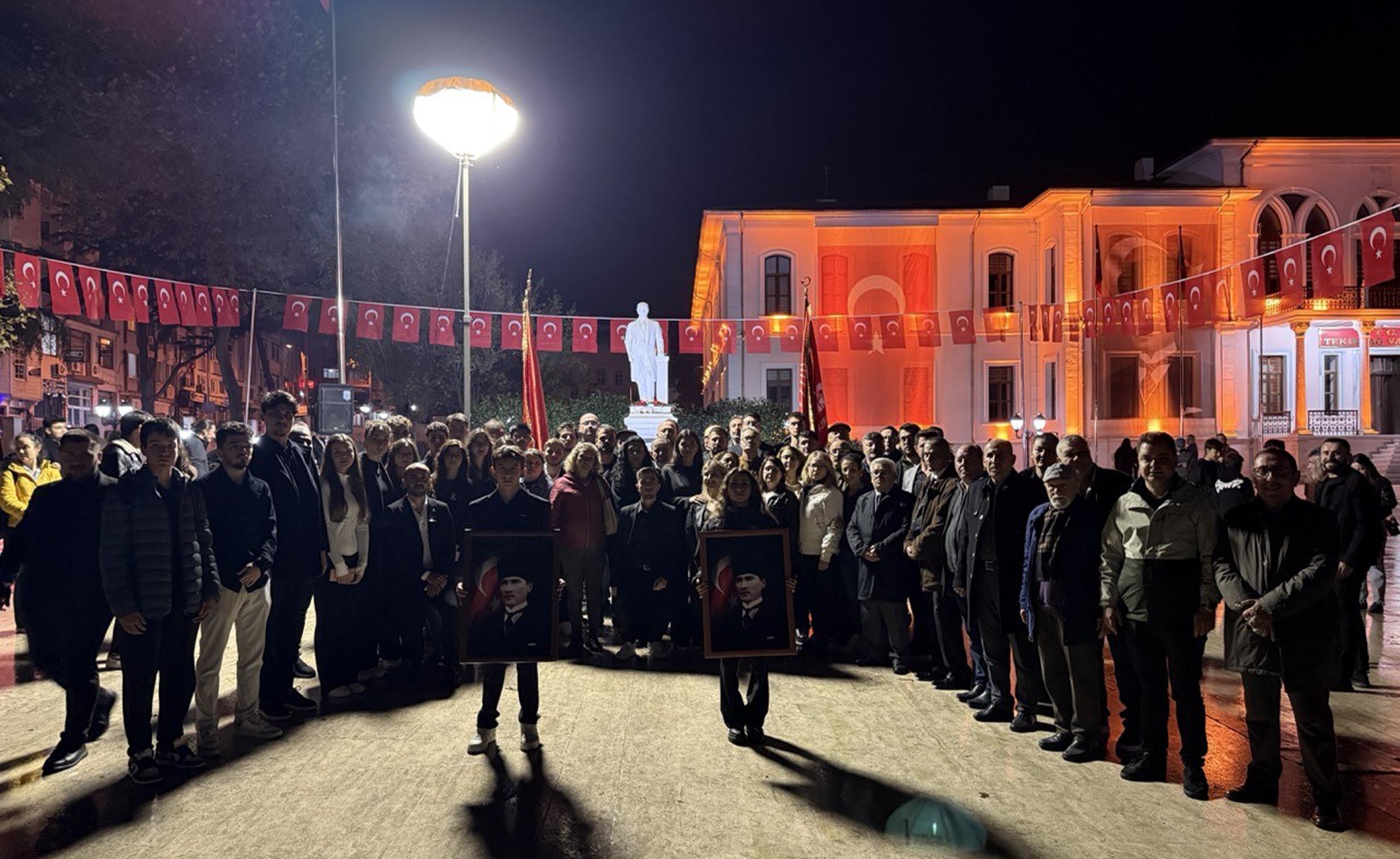 T E K I R D A G D A A T A T U R K I C I N S E S S I Z Y U R U Y U S 1007368 298850