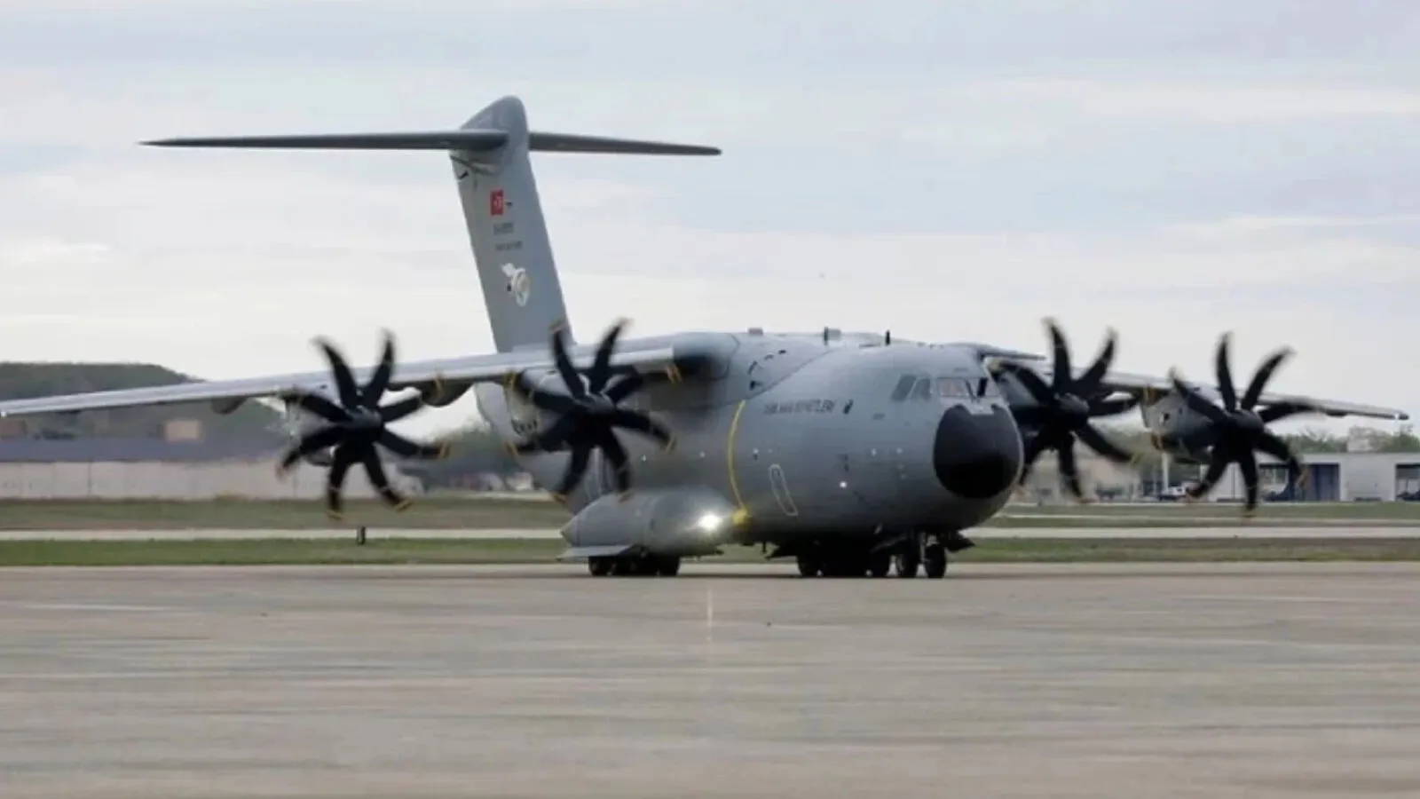 Tsk Ya Ait Kargo Ucagi Gurcistan Da Dustu 2025 11 11 18 00 25-1