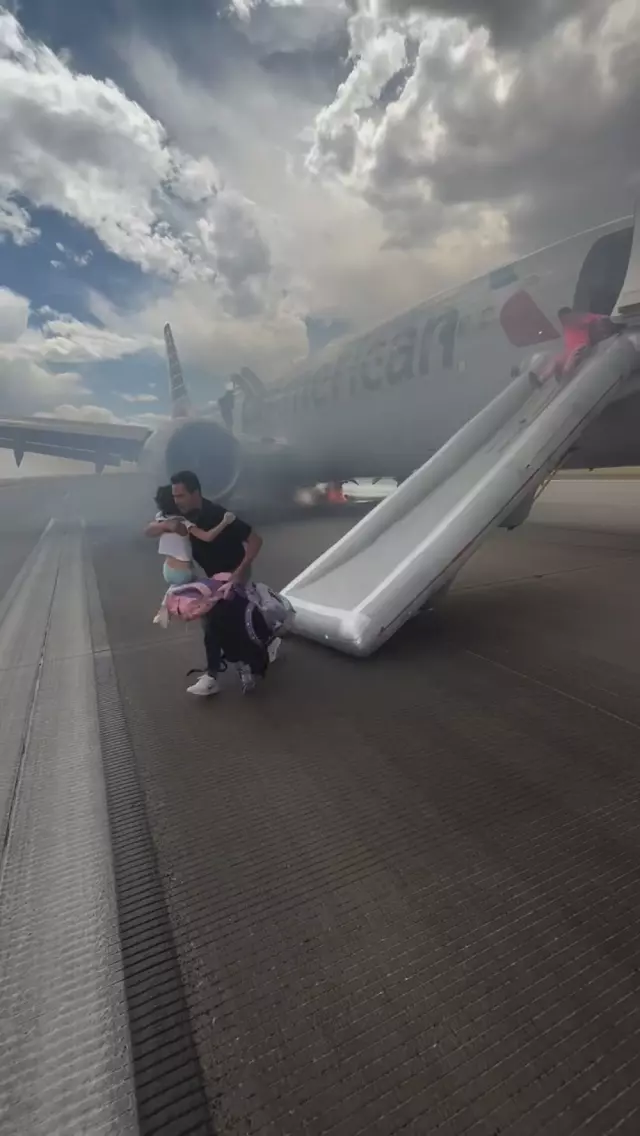 Ucakta Panik Gizemli Koku Rotayi Degistirdi 5 19292307 8834 M