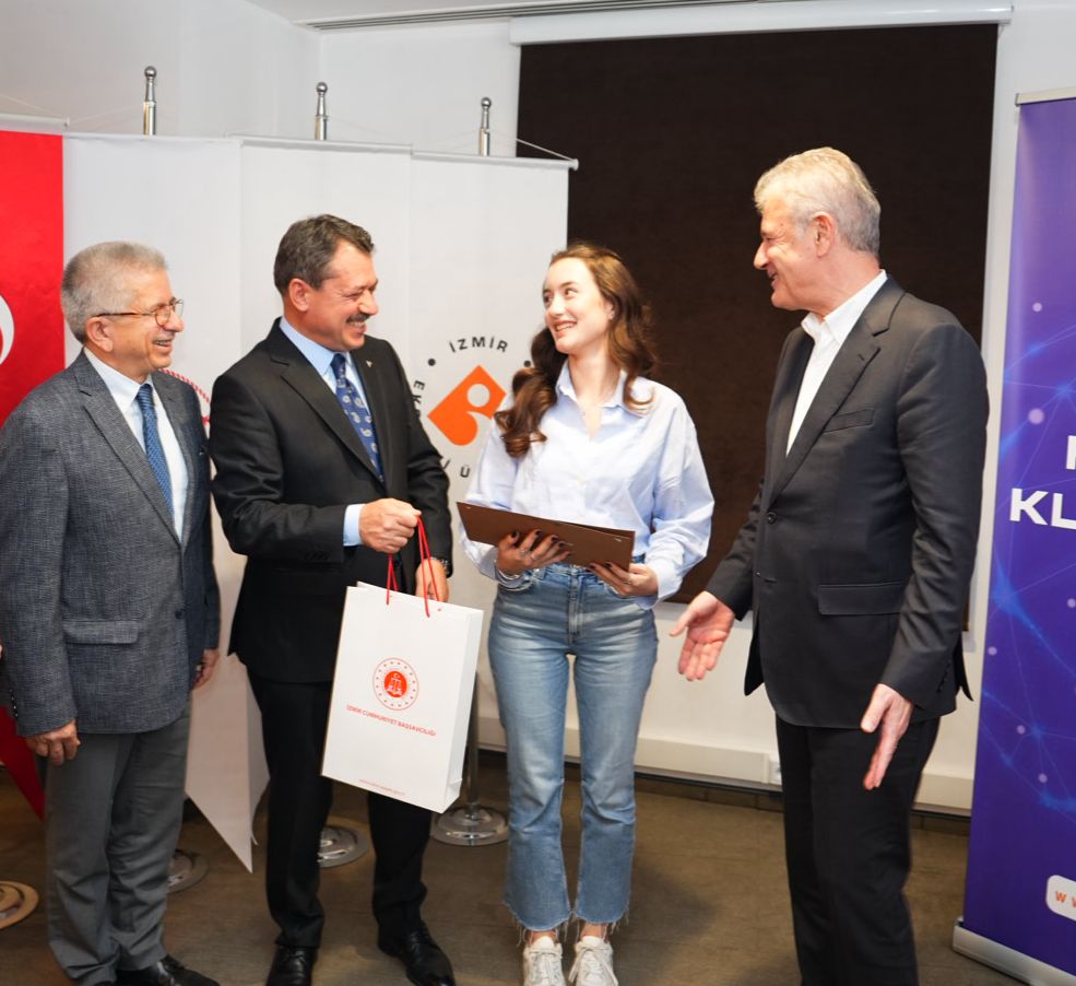 Whatsapp Image 2025 11 17 At 11.17.52 (2)