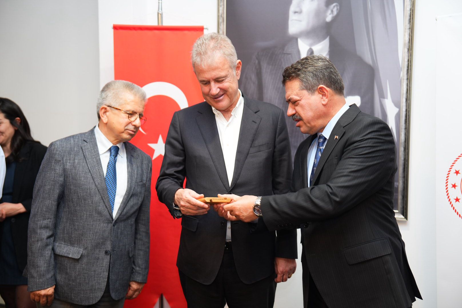 Whatsapp Image 2025 11 17 At 11.17.52