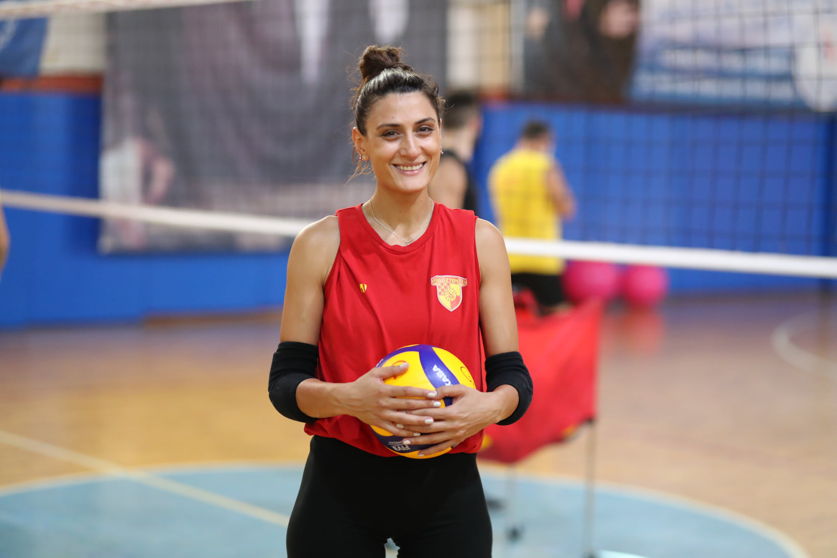 469557495 9159875784055586 8827230592132444548 N