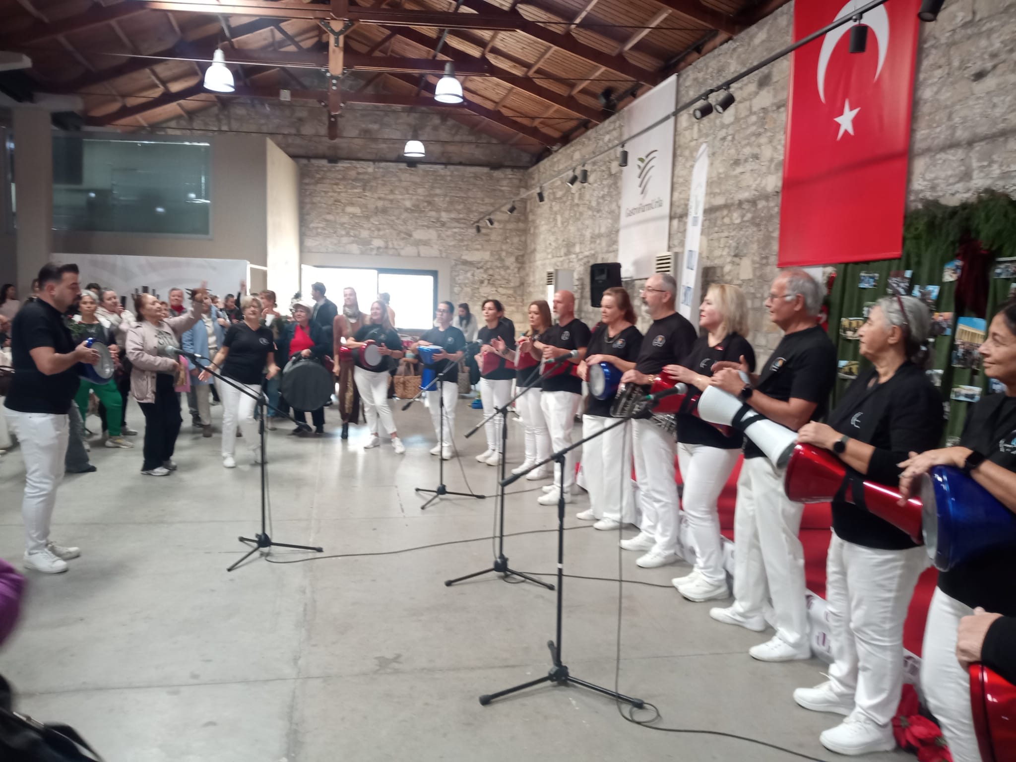 46D77C75 A005 45C8 A0F8 6A85E4C562Ab