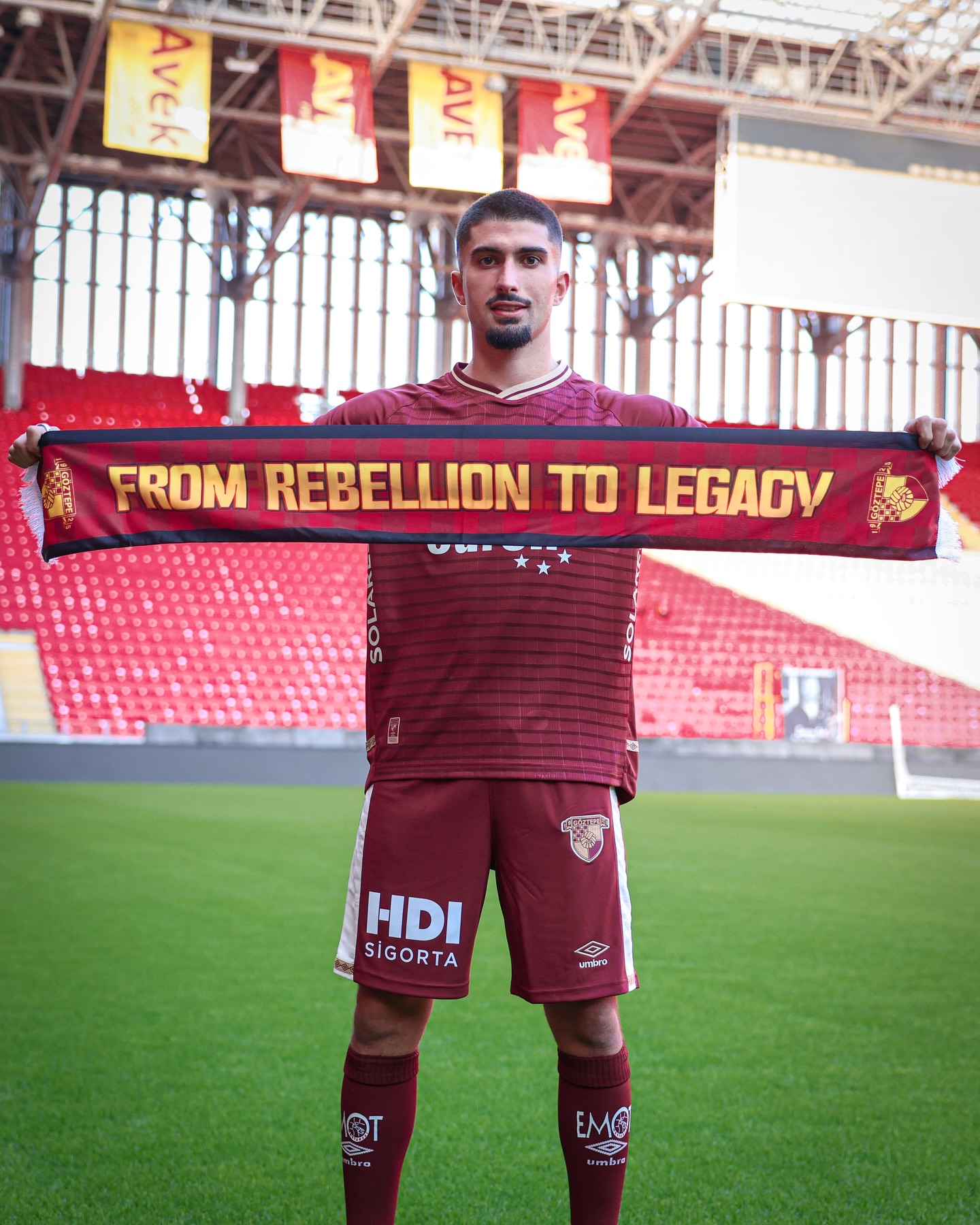 587481642 18544749589044618 864682588816682859 N