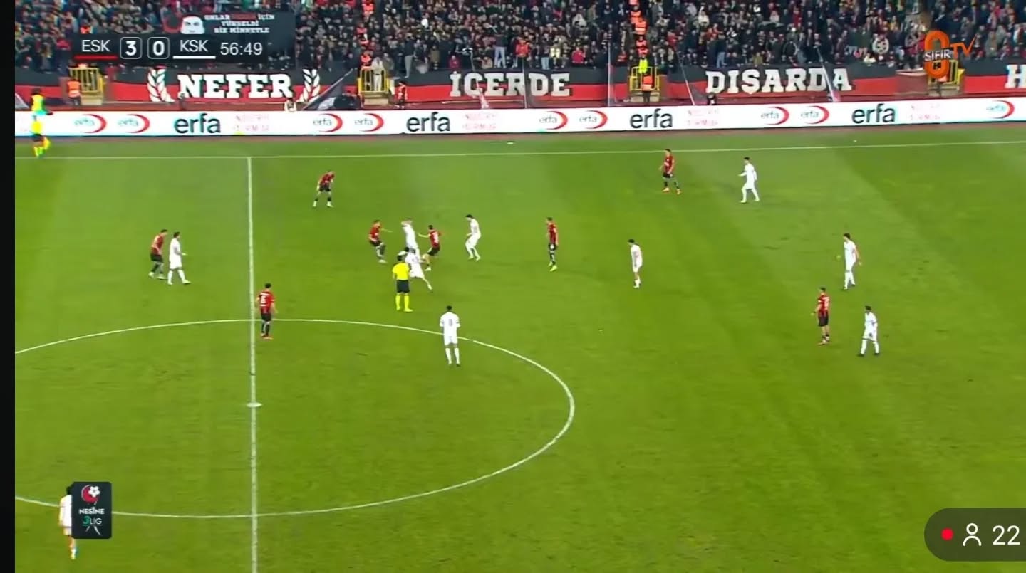 588637588 17865898812515743 5259357819329081297 N