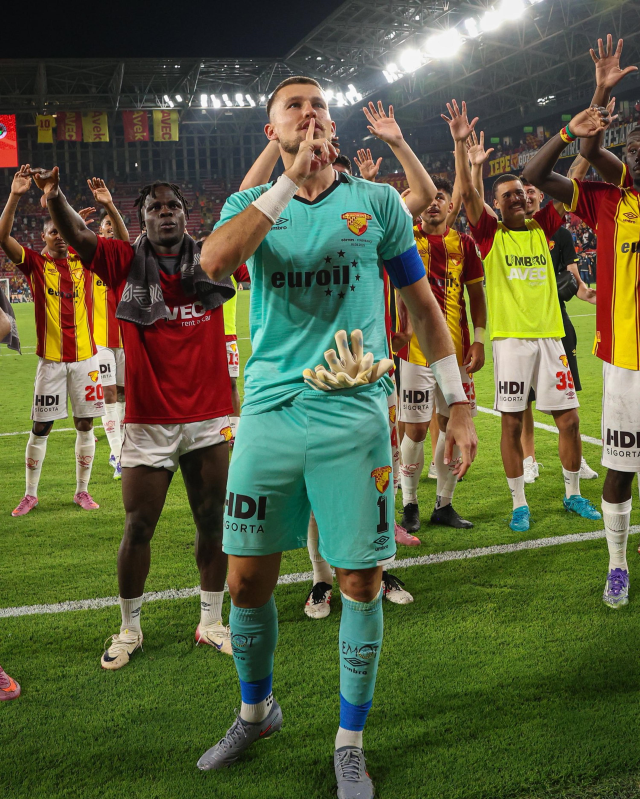 6 Ay Once Kovun Deniliyordu Simdiyse 19400886 1164 M