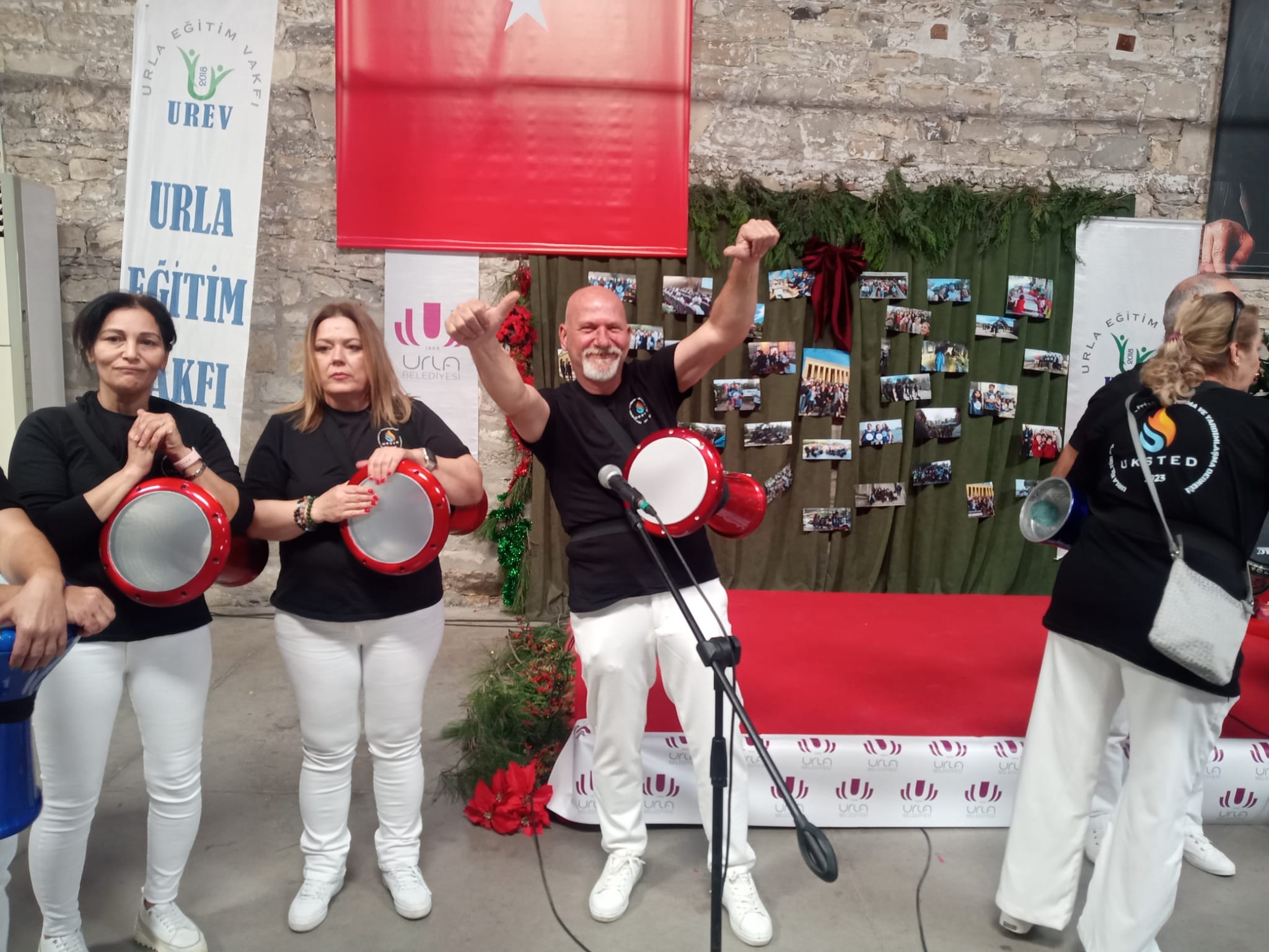 633Cf206 2324 4435 825E 0716008F151D