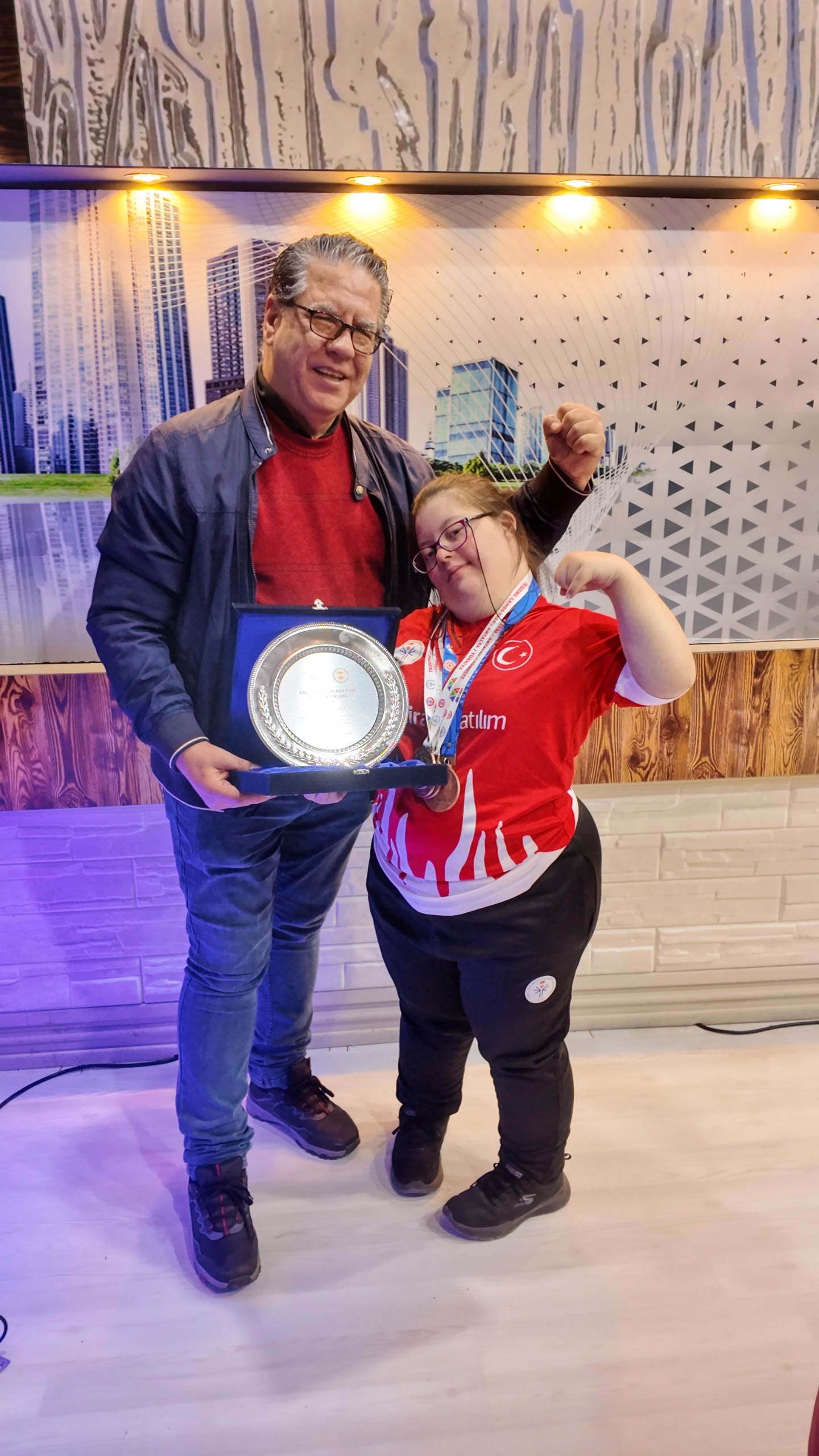 9Cc7B9Bc 7A54 44Ab A35D D978Ac3257E5 V S C O