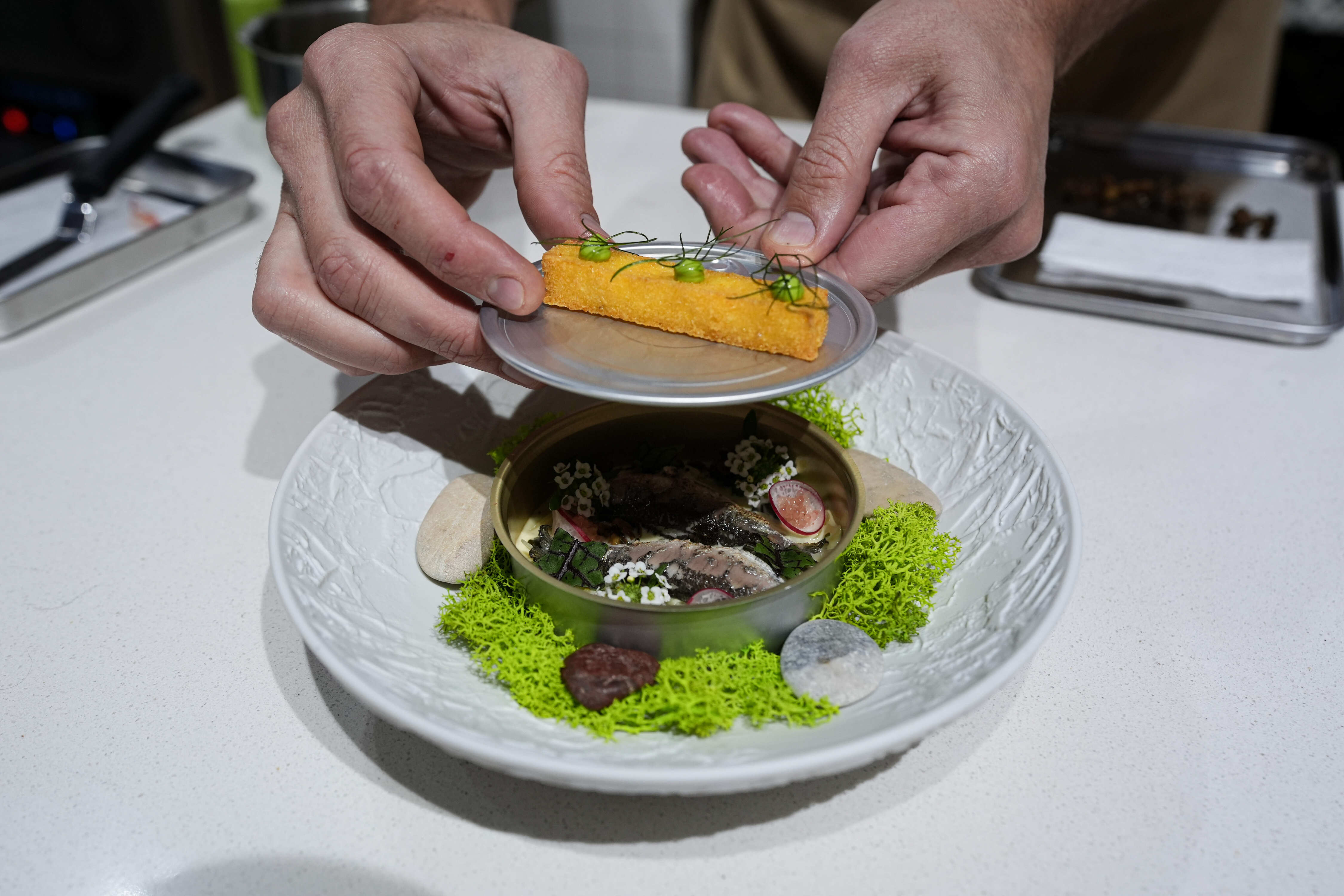 A A 20251223 40053068 40053051 U R L A G A S T R O N O M I D E Y I L D I Z T O P L A M A R O T A S I N I N D U R A G I O L D U