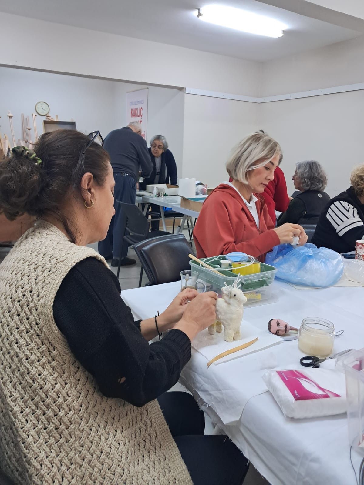 Bee00E8A 42Ed 4F83 A84C 9522D3A6E6Cc