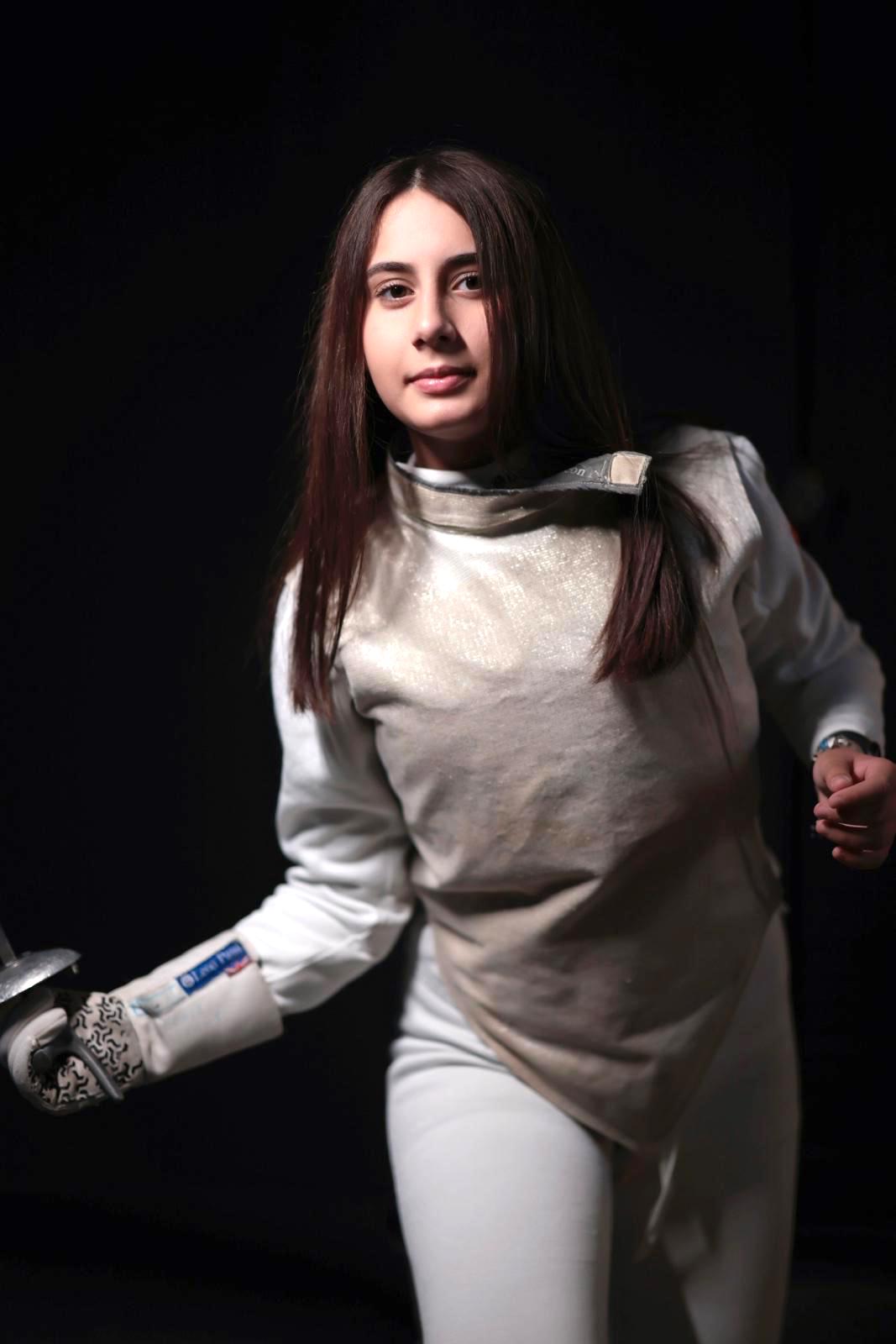 E Y L Ü L B E D Ü K 143319678