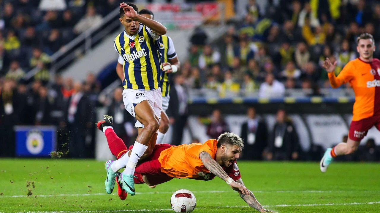 Fenerbahce Galatasaray Derbisi 1 Aralikta Kadikoyde4