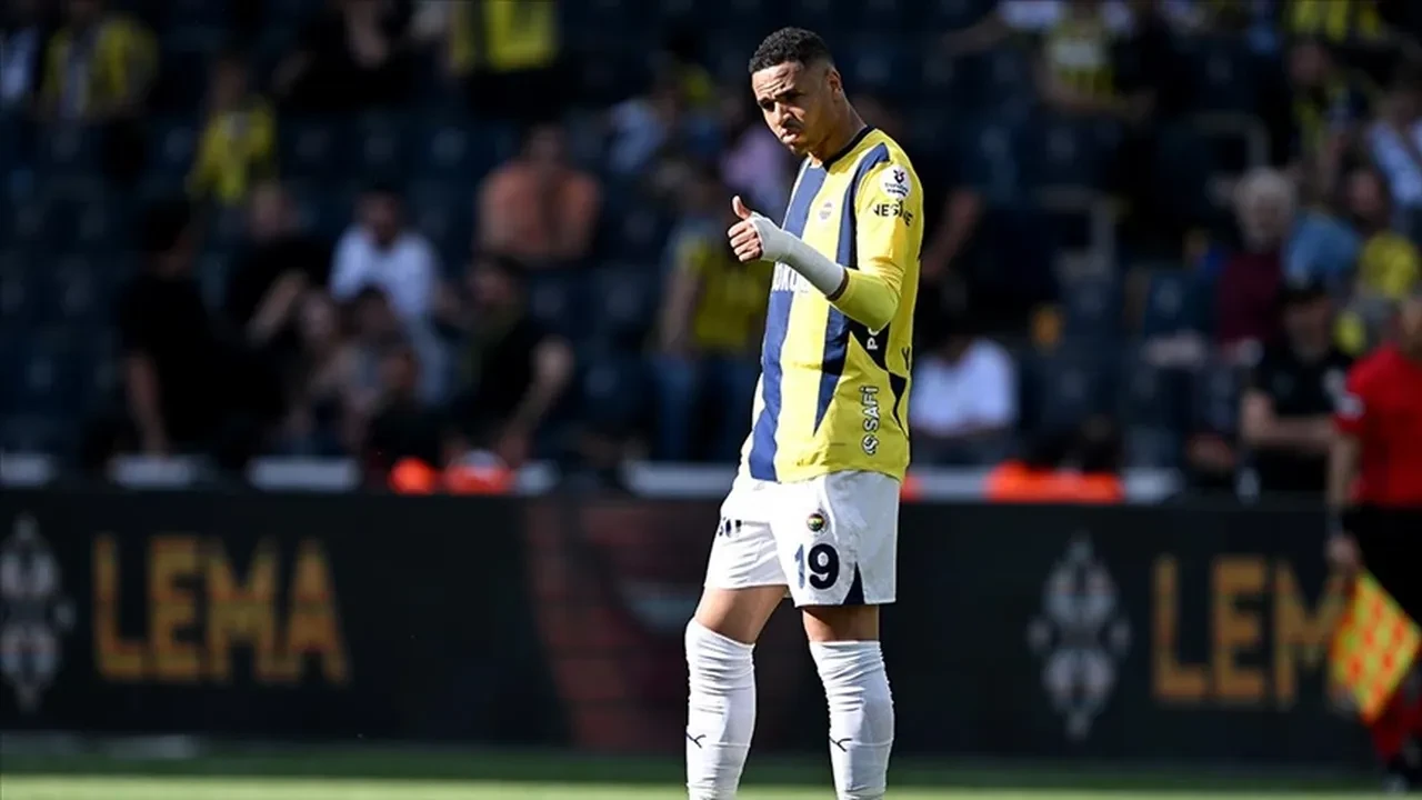 Fenerbahcede Rota Yeniden Hesaplaniyor En Nesyri Gidiyor Kahraman Golcu Geliyor 3268020 202512031105 1