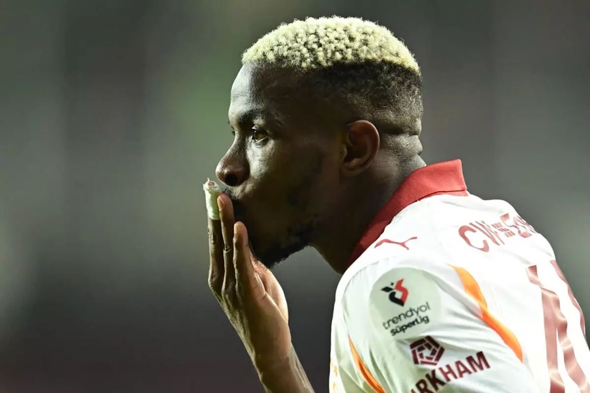 Galatasaray Antalyaspor U Rahat Gecti 19355189 3989 Amp