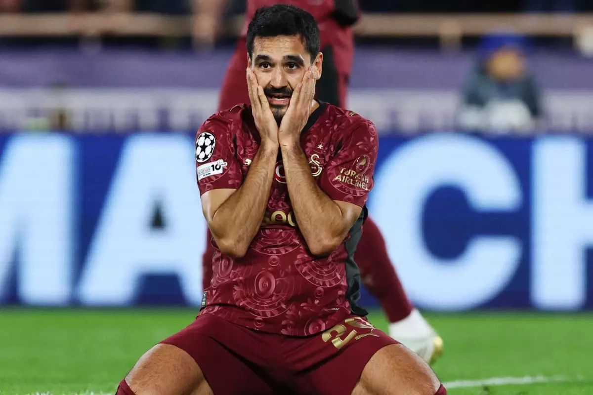 Galatasaray Monaco Dan Eli Bos Dondu 19340962 6035 Amp