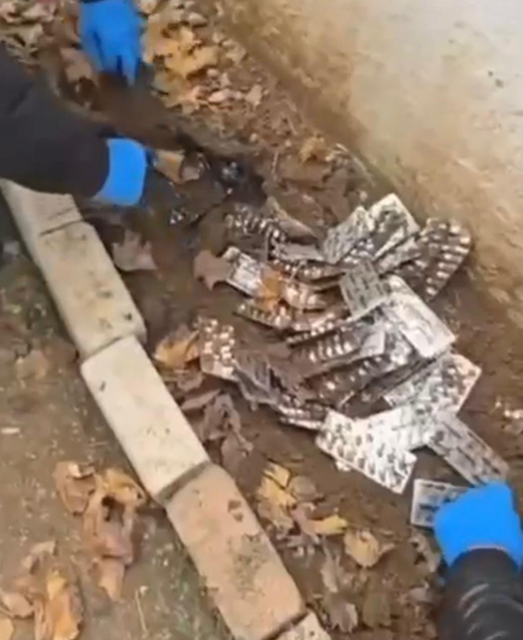 I Z M I R’ D E T O P R A G A G O M U L U U Y U S T U R U C U E C Z A 1088982 323256