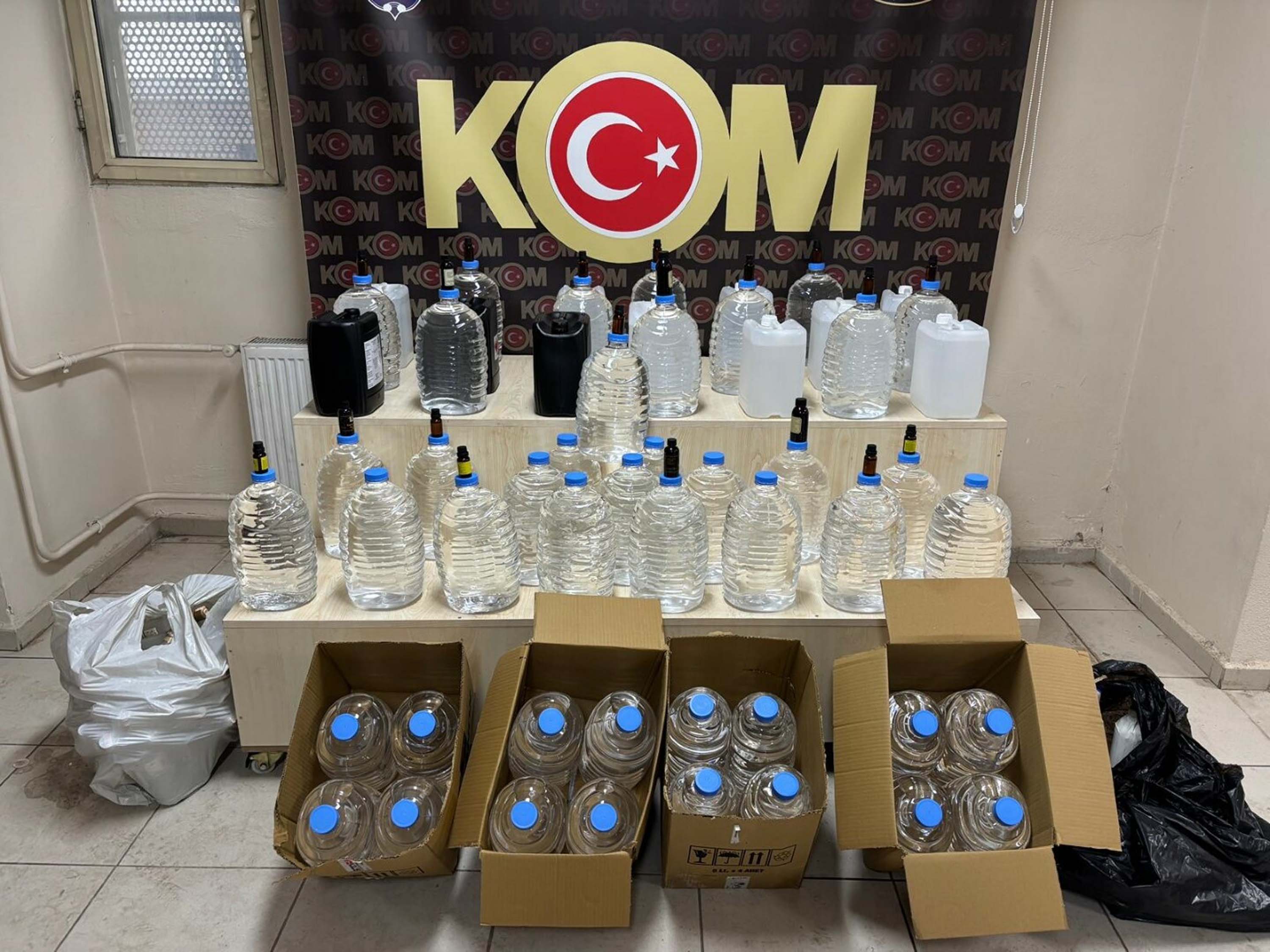 I Z M I R I N 9 I L C E S I N D E O P E R A S Y O N L A R 35 T 1089816 323515