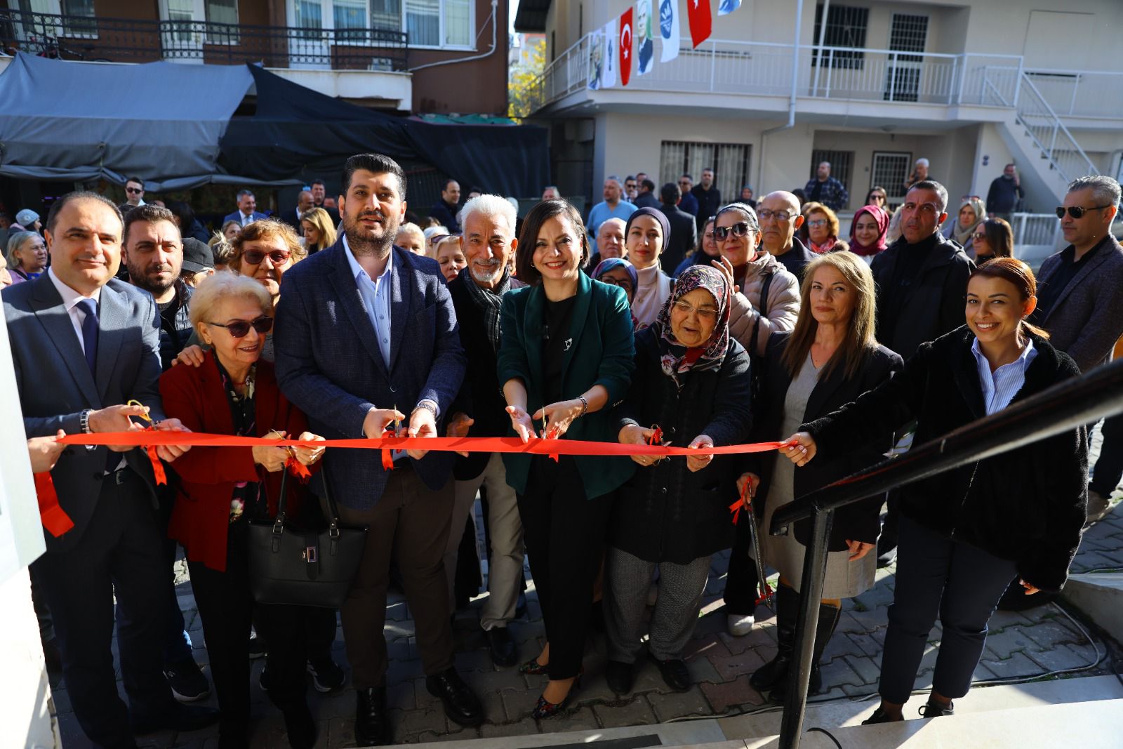Karabağlar'da İleri Yaş Akademileri Açıldı (3)