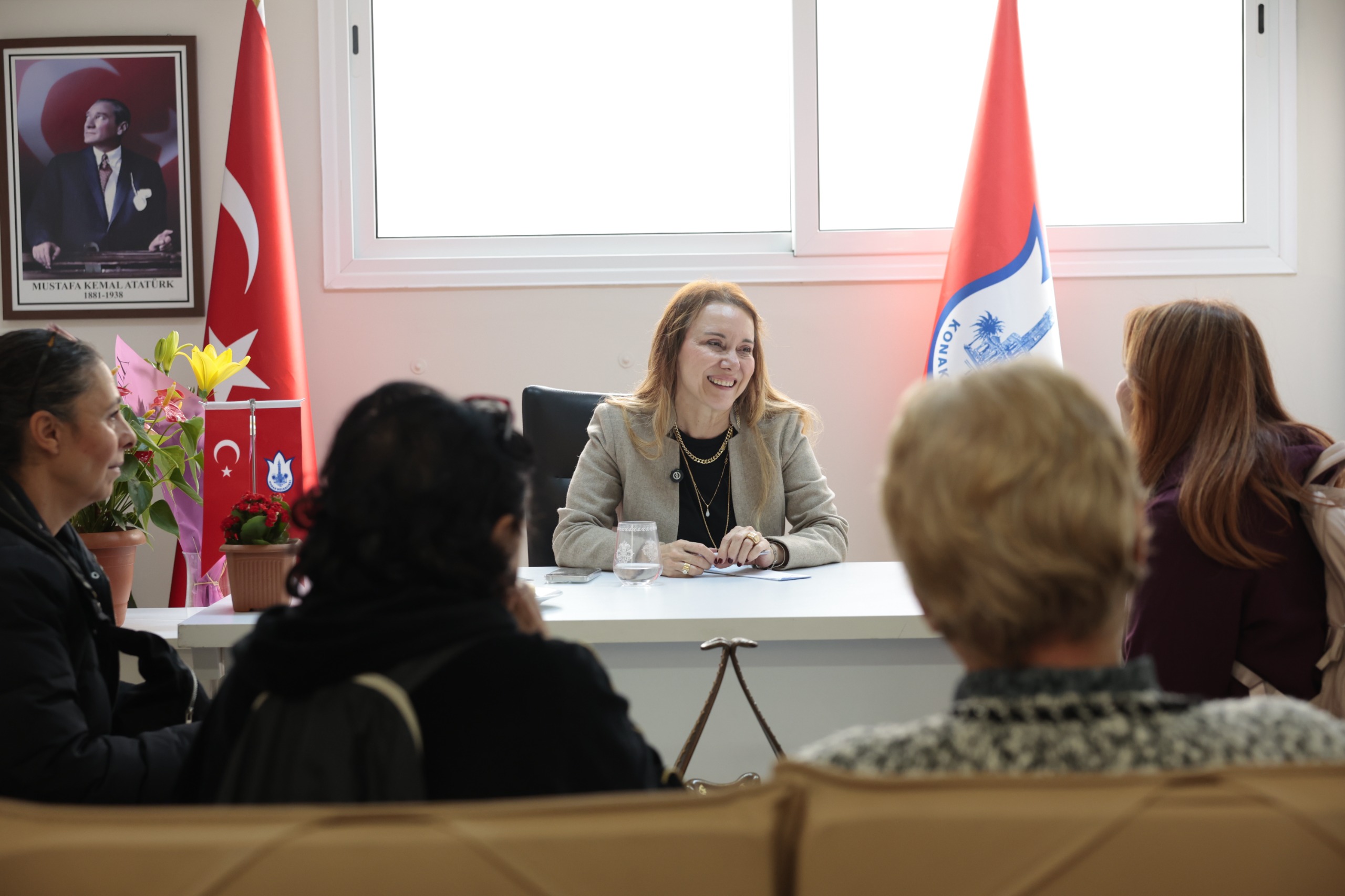 Konak’ta Komşu Buluşmaları’nın Altıncısı Yoğun Ilgiyle Gerçekleşti (2)