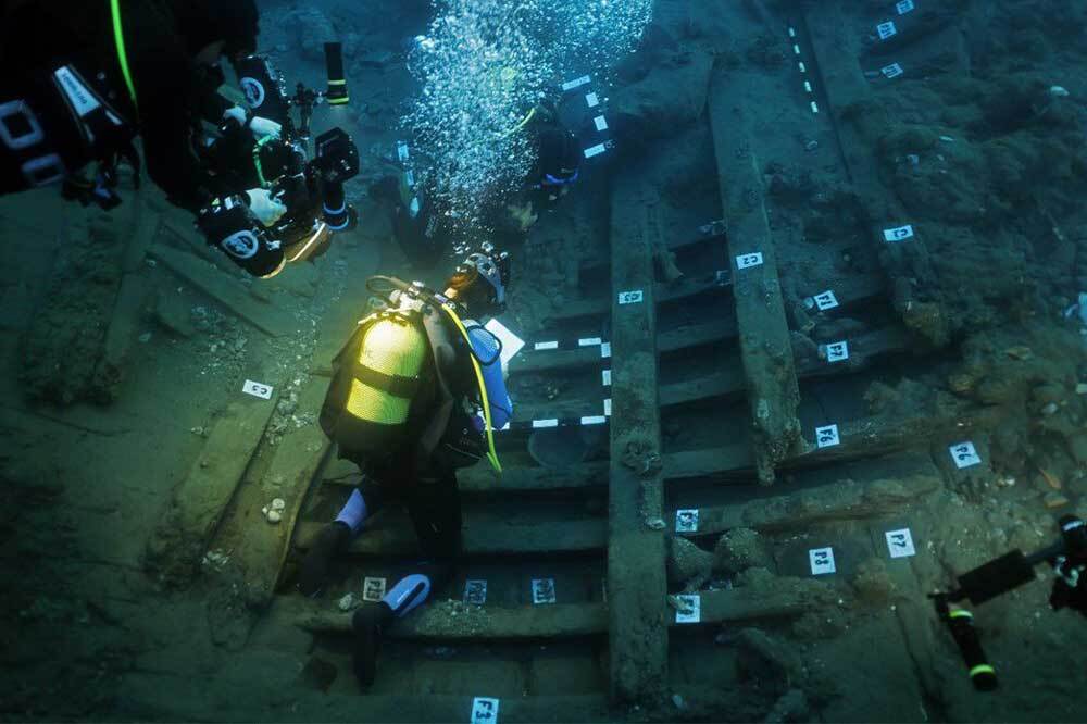 Mavi Miras Kizlan Osmanli Batigi