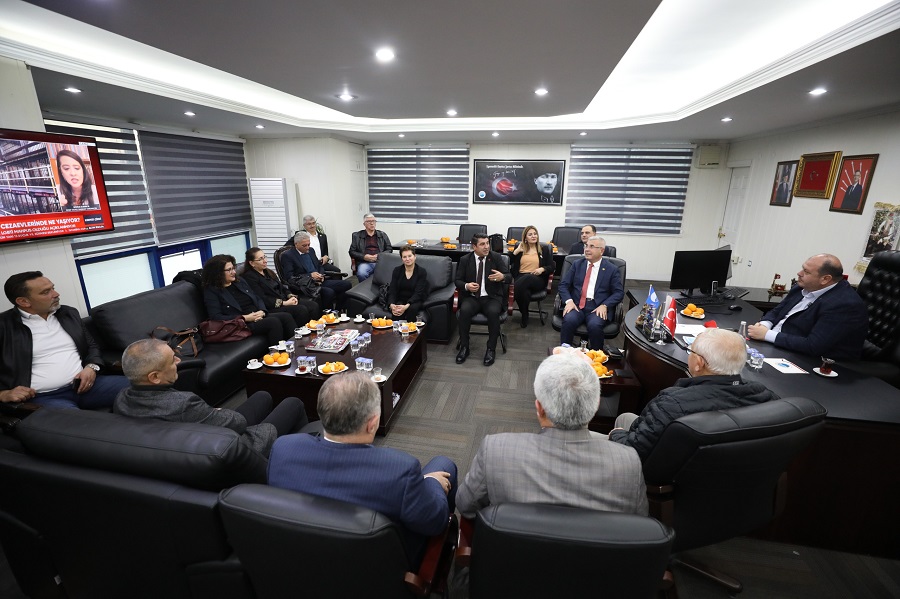 Muhtarlar Mendereste (1)