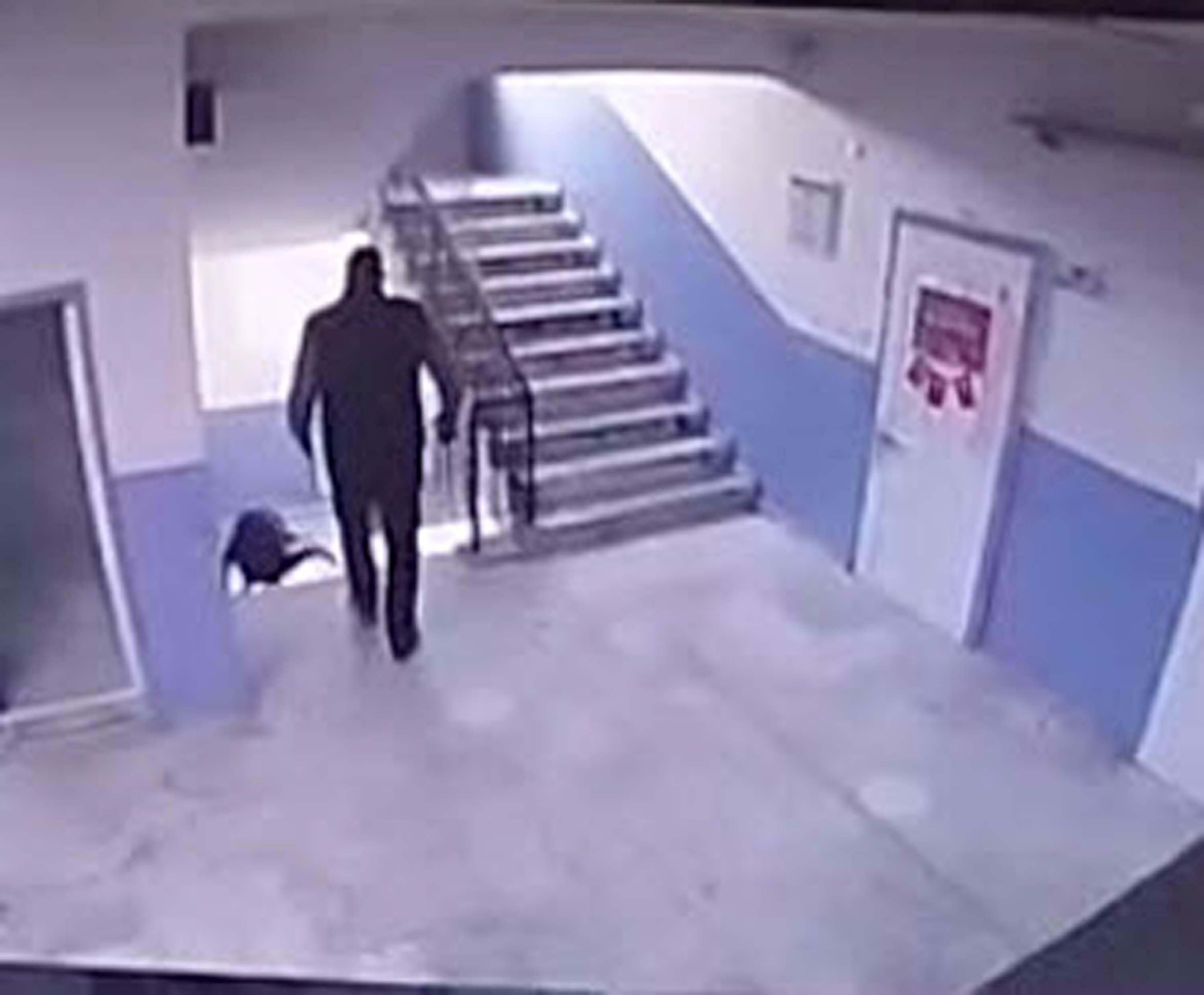 O T I Z M L I O G R E N C I S I N I M E R D I V E N D E N I T T I G I I 1089825 323522