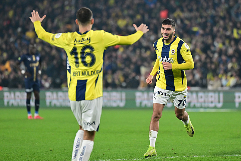 Oguz Aydina Bundesligadan Flas Talip Fenerbahceye Transfer Olmadan Once 1741724247598