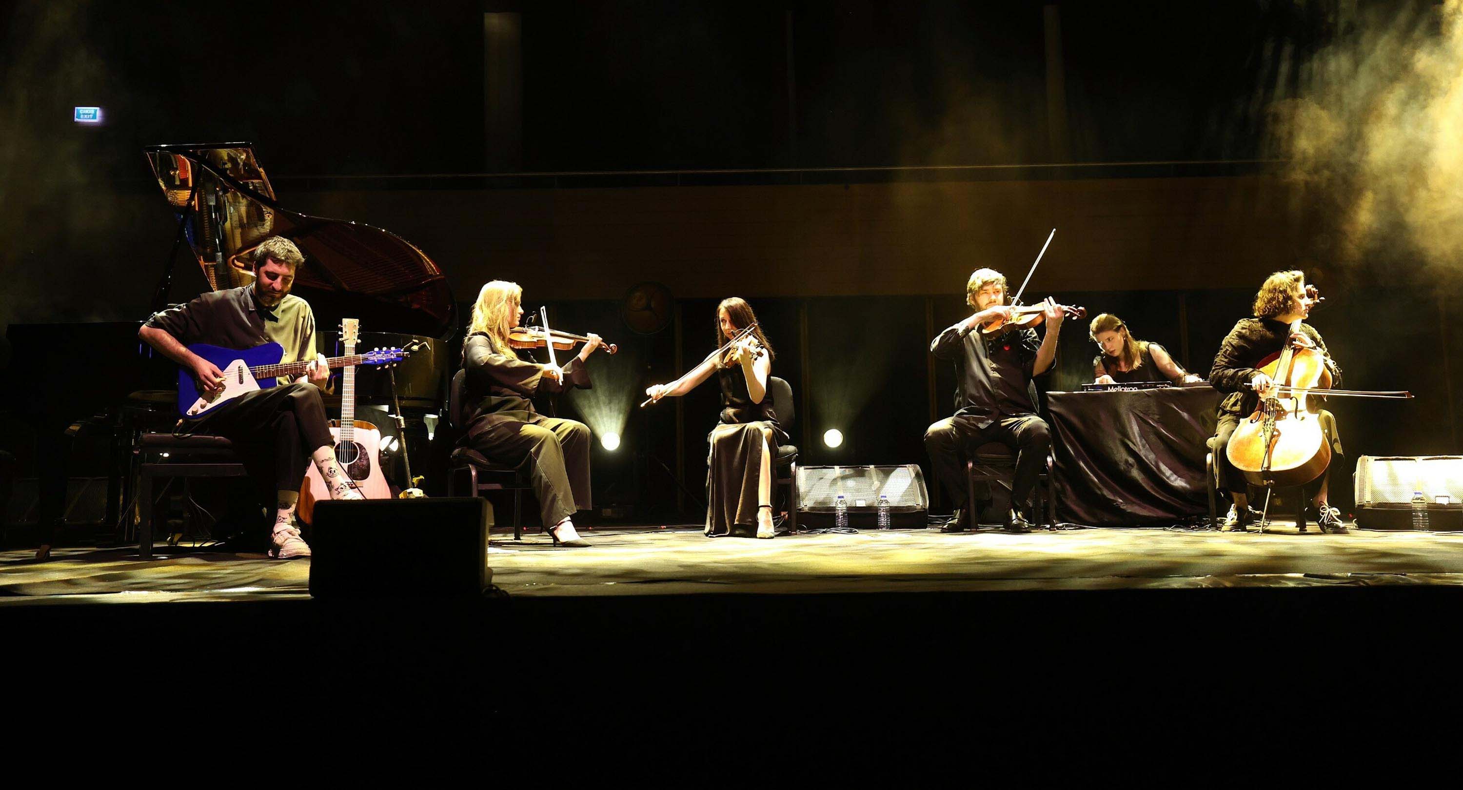 R U S P I Y A N I S T E V G E N Y G R I N K O I Z M I R D E A Y A 1056285 313475