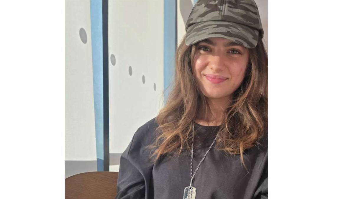 Tasacak Bu Denizin Elenisi Ava Yamanin Makyajsiz Pozu Gundem Oldu 6931F74D6A37E