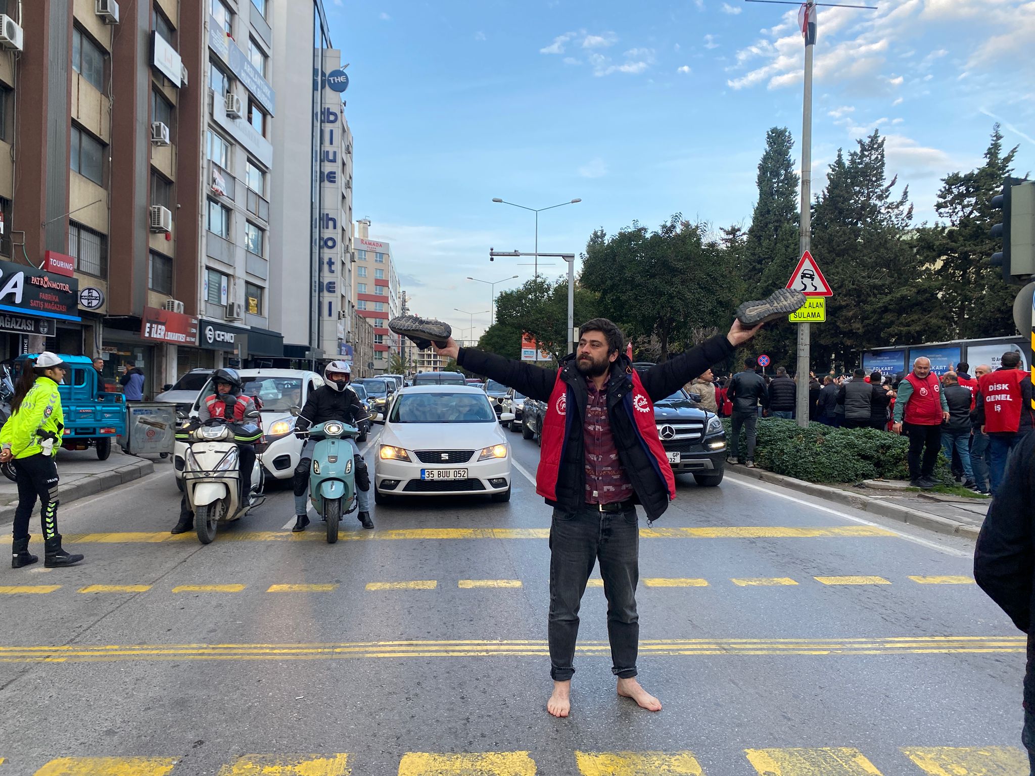 Whatsapp Image 2025 12 08 At 09.09.33