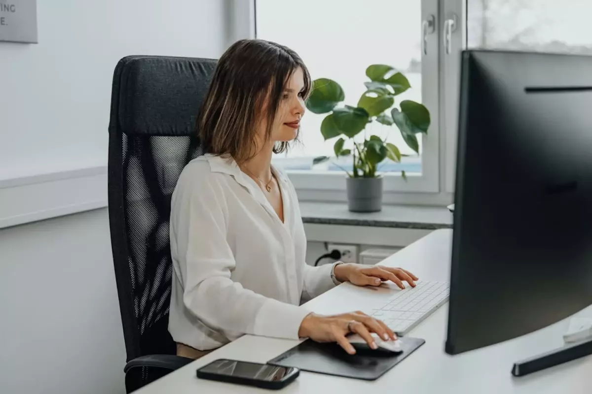 Yuzbinlerce Kullanicisi Olan Armut A Erisim 19336986 4170 Amp