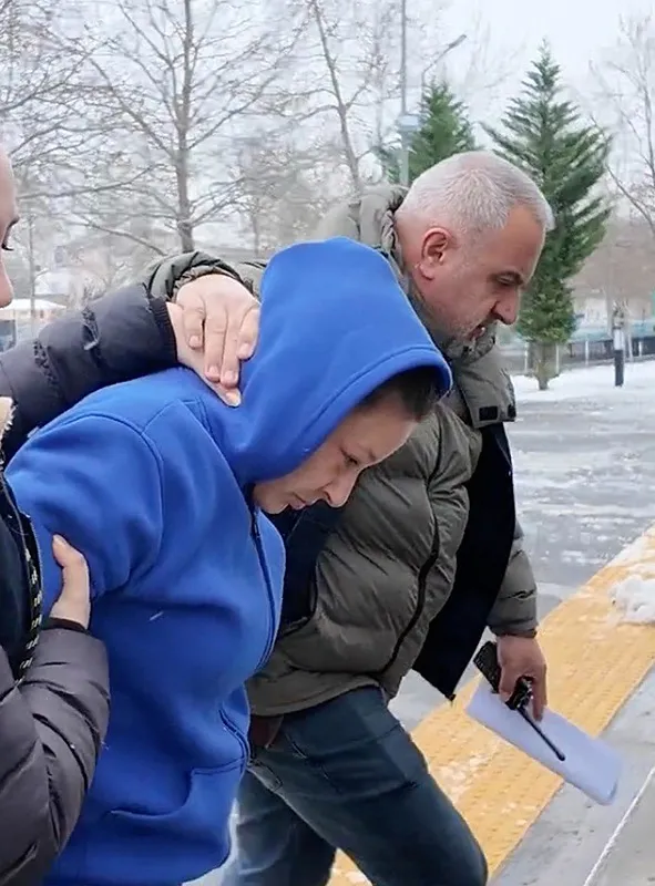 0X0 Son Dakika Tekirdagda Vahset Teyzesinin Bogazini Kesip Kolonya Ile Yakti Katilden Pes Dedirten Ifade Beni Onla 1768388787923