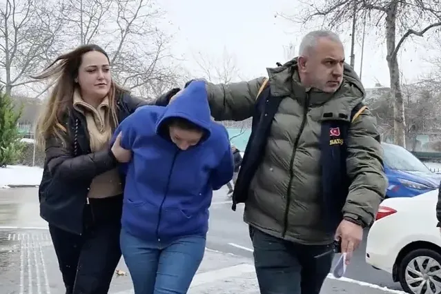 0X0 Son Dakika Tekirdagda Vahset Teyzesinin Bogazini Kesip Kolonya Ile Yakti Katilden Pes Dedirten Ifade Beni Onla 1768388790531