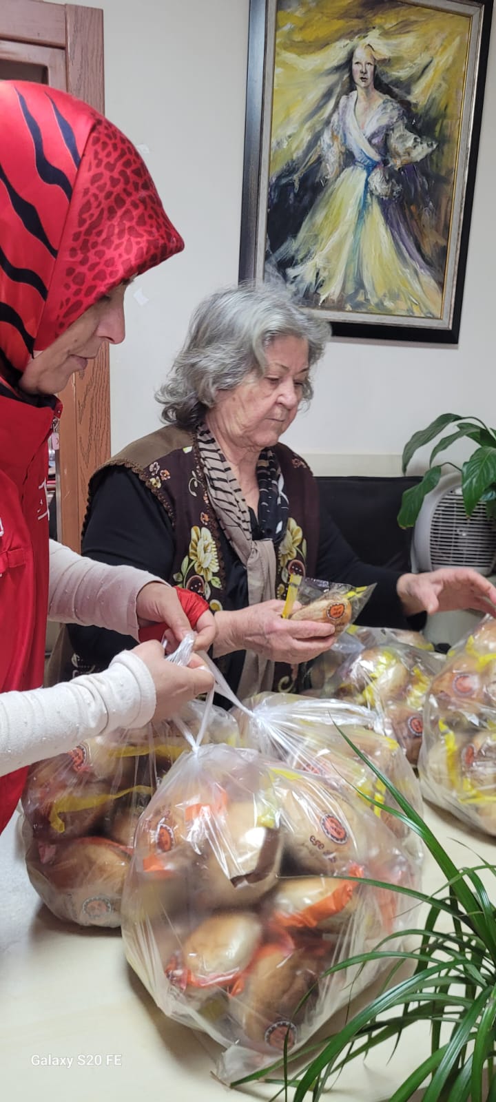 15B7De1C 01A8 4262 9945 C5578A0332E7