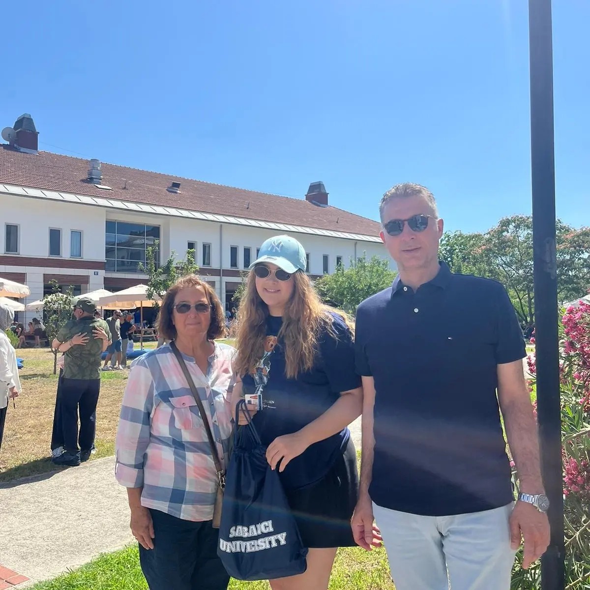 494735582 9926254570793237 5748624452467436327 N-1