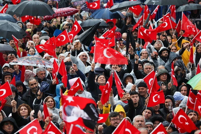 55035551673 156F25De47 C Qbvk