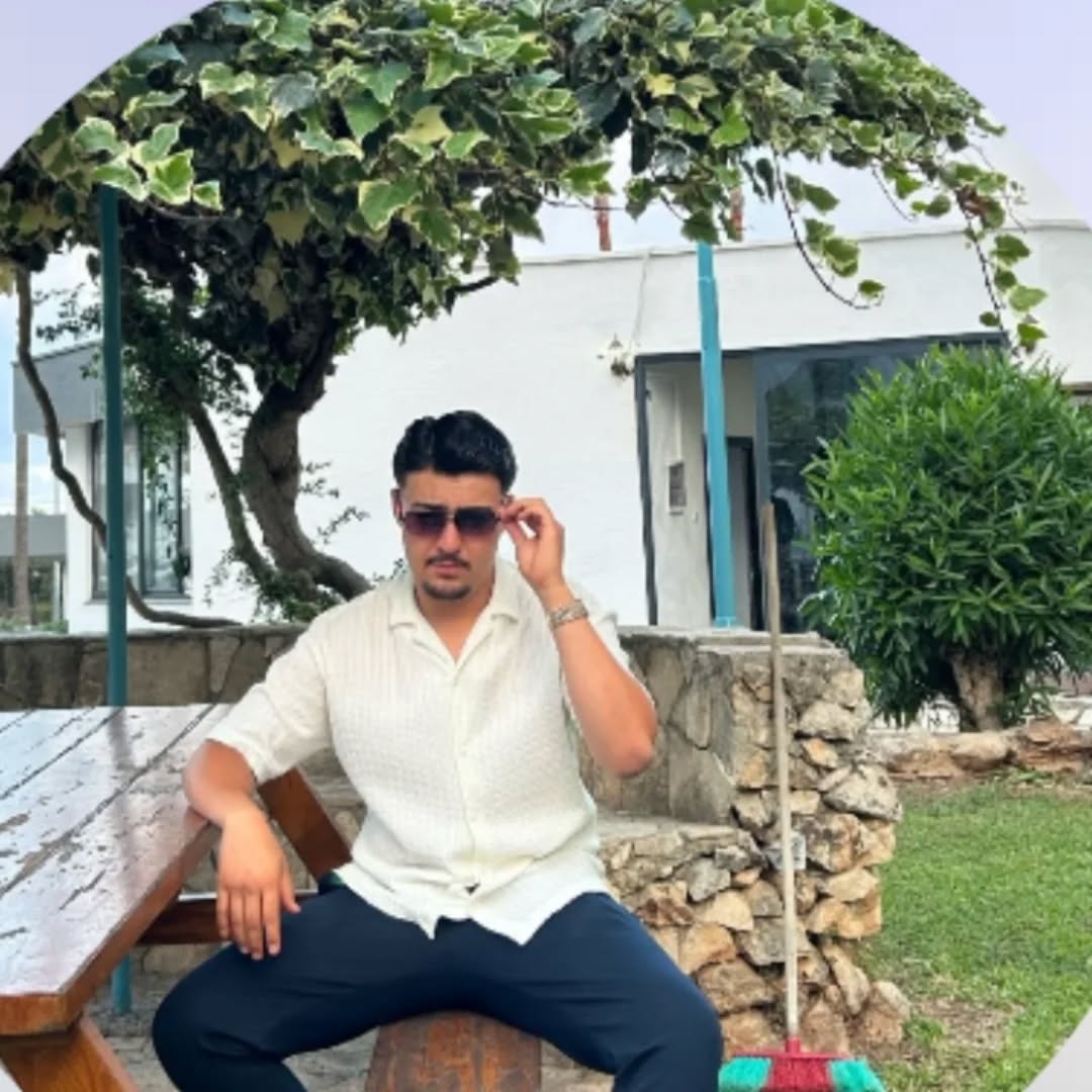 612532122 18032182373781275 6172294863038894058 N