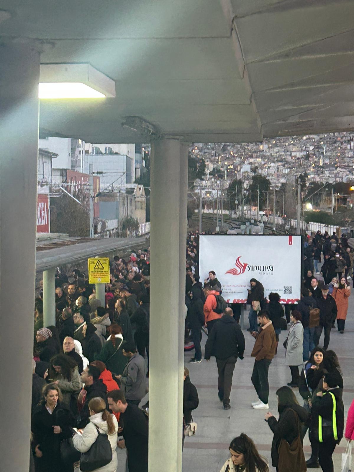 941F1173 4698 4A82 A4D8 B9D42235Dc89